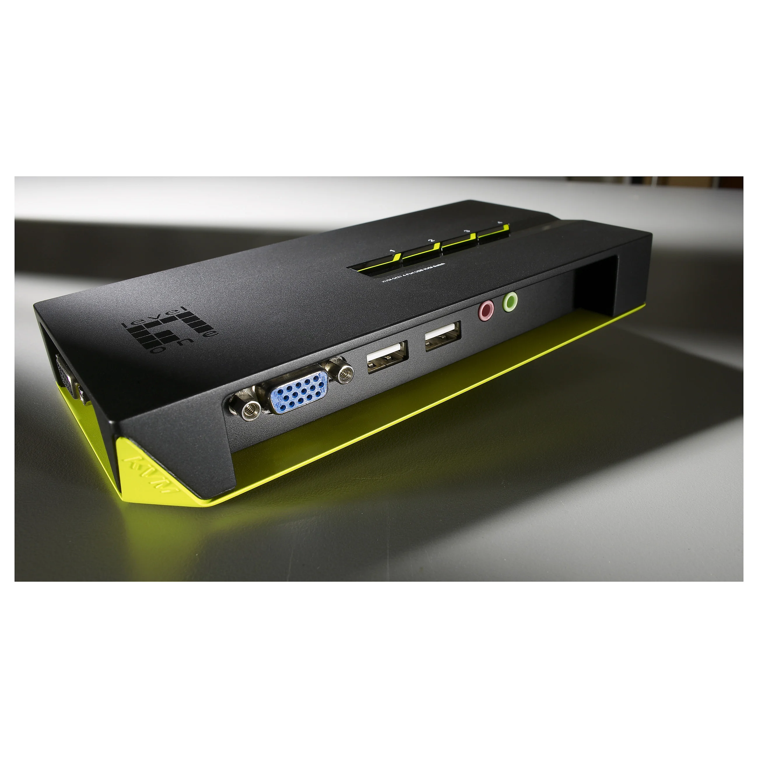 LevelOne 4 Port USB KVM Switch mit Audio PC-Zubehoer