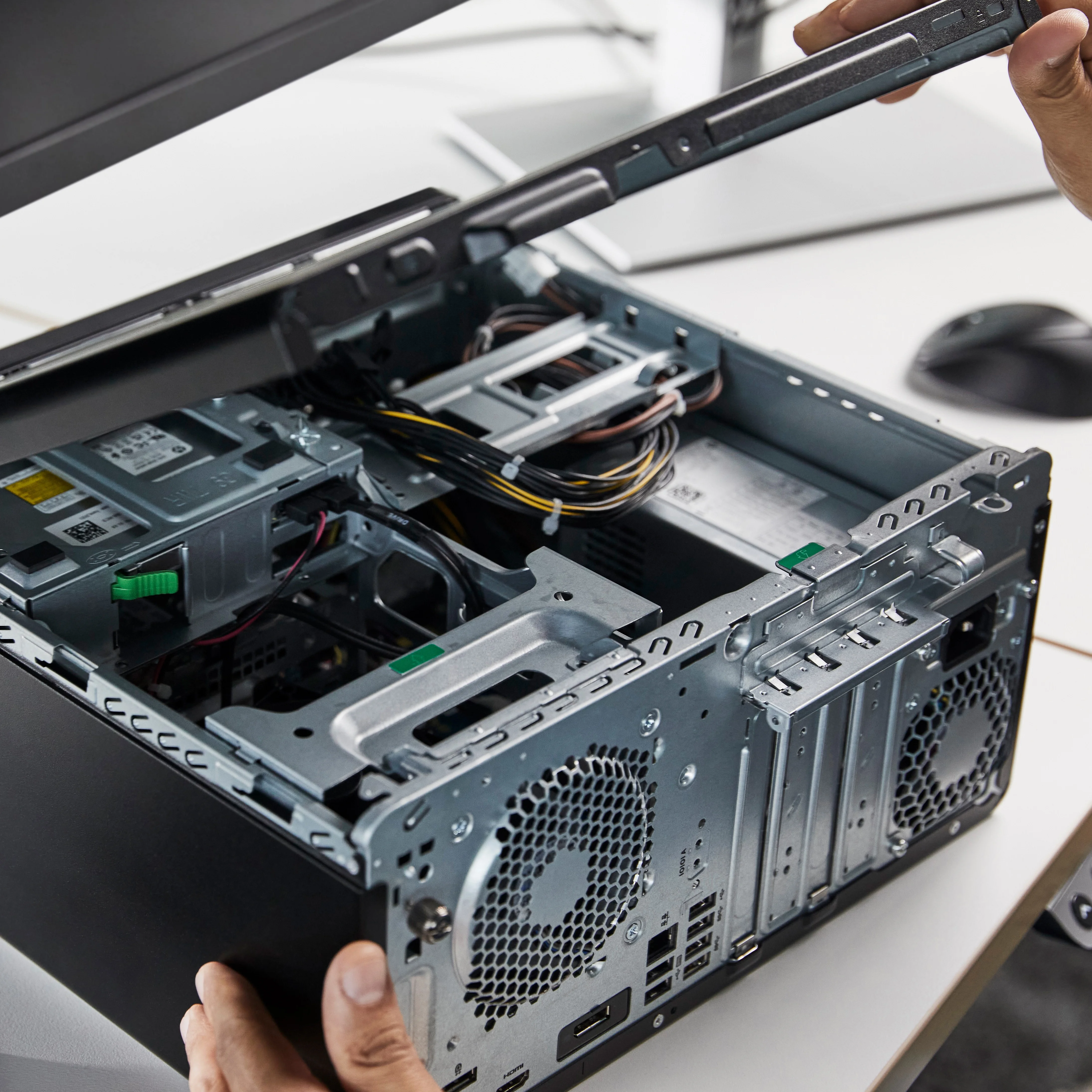 HP Elite Tower 800 G9 Intel Core i5 14500 16GB 512GB SSD W11P 1J War  DE  PC-Zubehoer