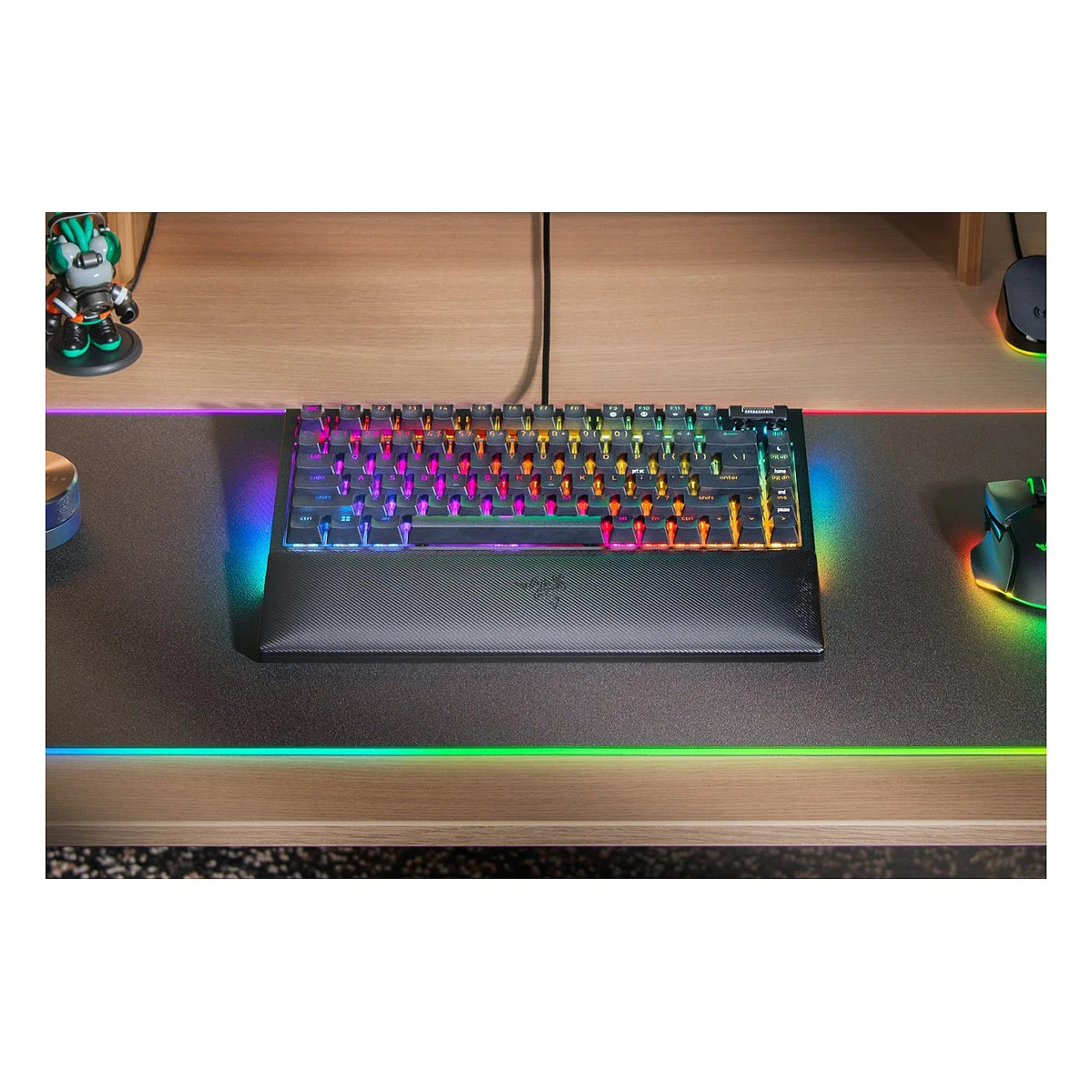 Razer BlackWidow V4 75   schwarz  US International Layout  Orange  Tastaturen & Maeuse