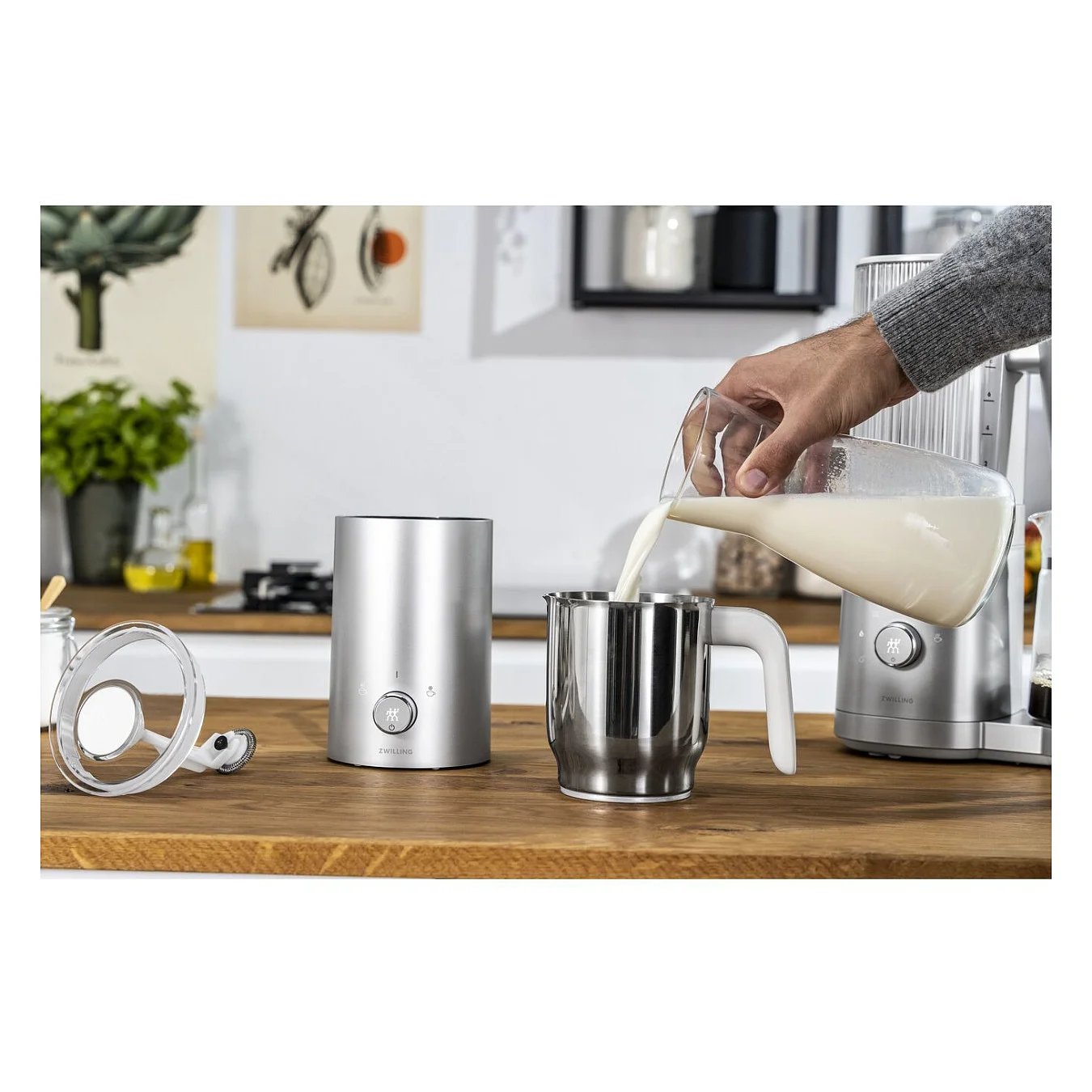 ZWILLING Milchschaeumer 400 ml silber ENFINIGY Zubehoer Kaffeemaschinen