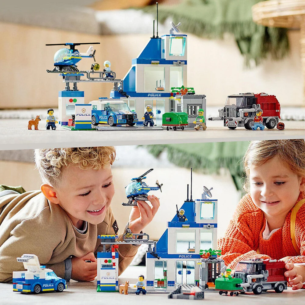 LEGO Bauspielzeug Polizeistation City Spielwaren