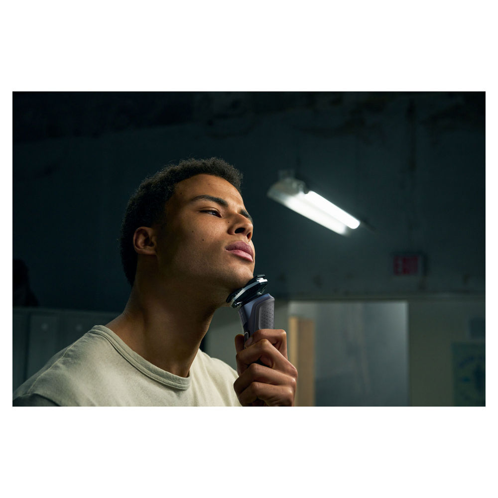 Philips Herrenrasierer Series 5000 S5885 25  schwarz blau Rasierer & Epilierer