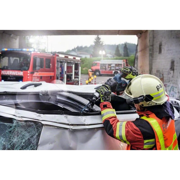 Bosch GSA 18V 32 Akku Saebelsaege inkl  Koffer Saegen