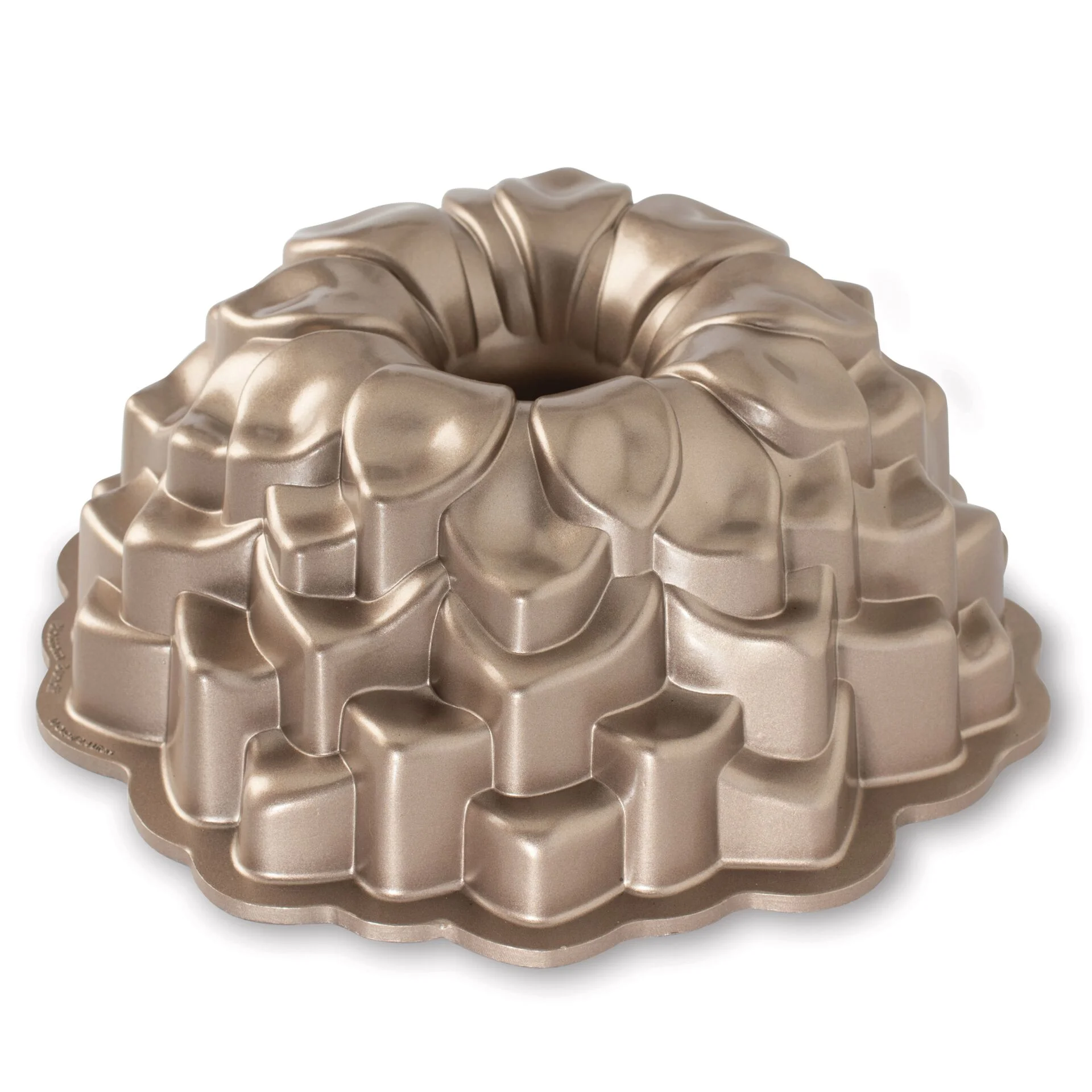 Nordic Ware  Blossom Bundt Pan Speisenzubereitung