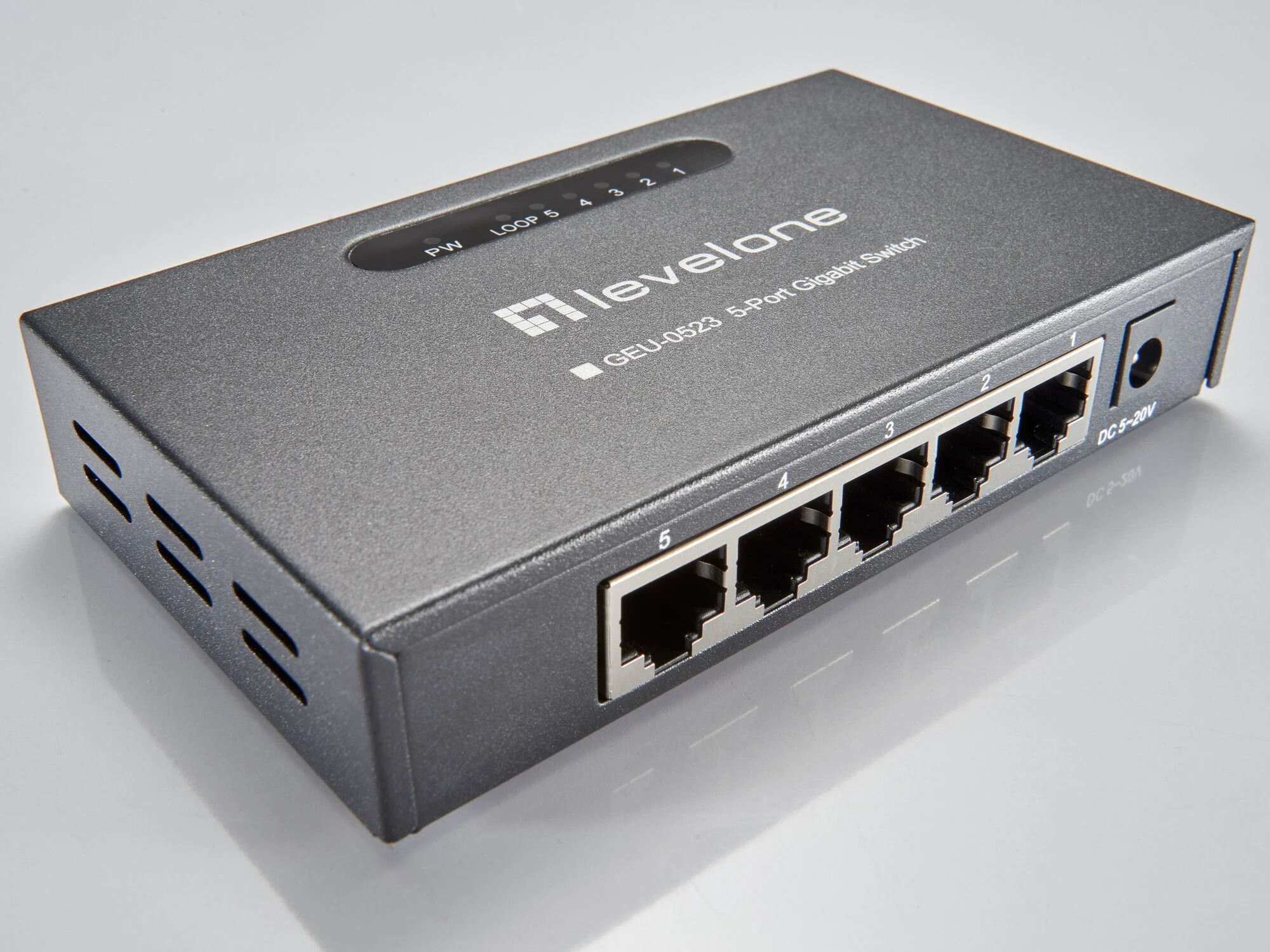 LevelOne GEU 0523 Netzwerk Switch Unmanaged Gigabit Ethernet 10 100 1000 Schwarz