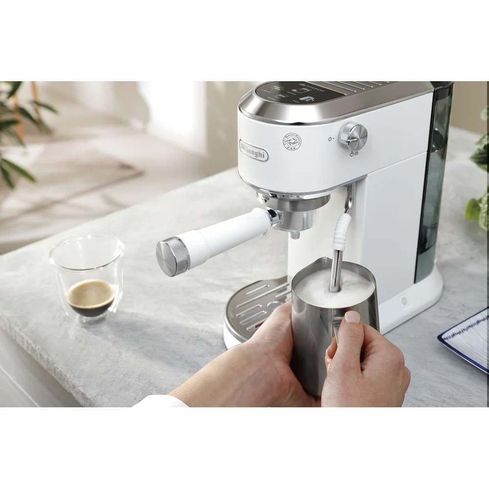 De Longhi Espresso Siebtraegermaschine Dedica Duo EC890 WI  Weiss Kaffeemaschinen