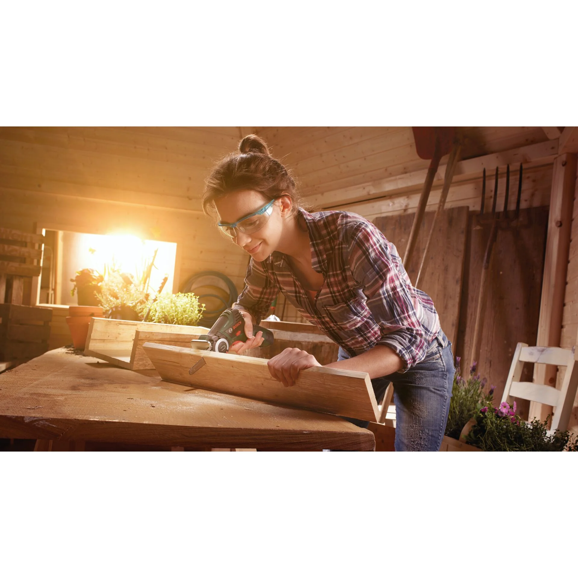 Bosch EasyCut 12 Elektrische Stichsaege 900 g Saegen