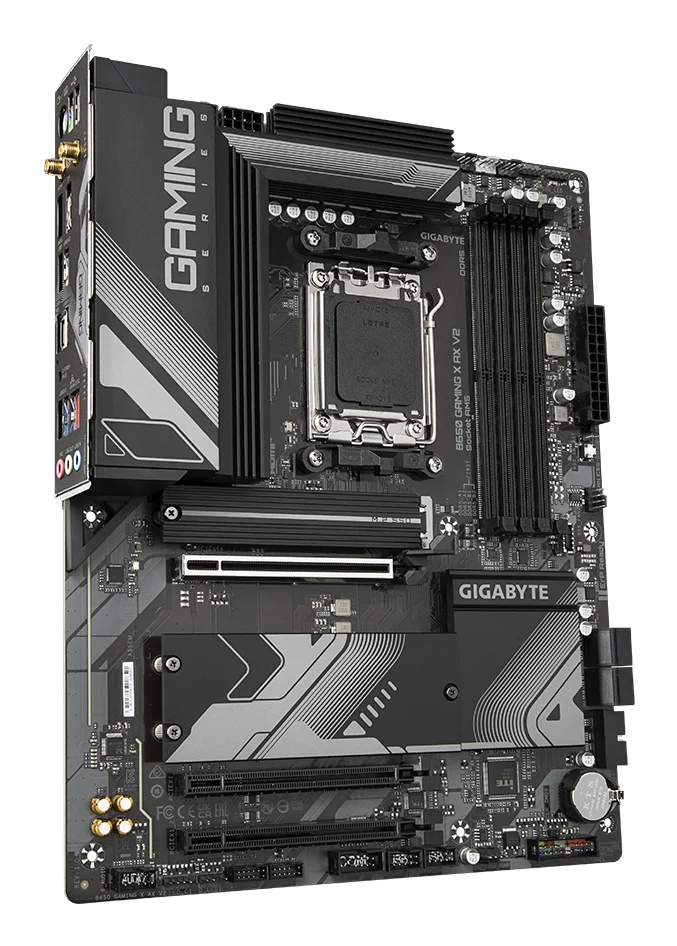 Gigabyte AM5 B650 GAMING X AX V2 PC-Zubehoer