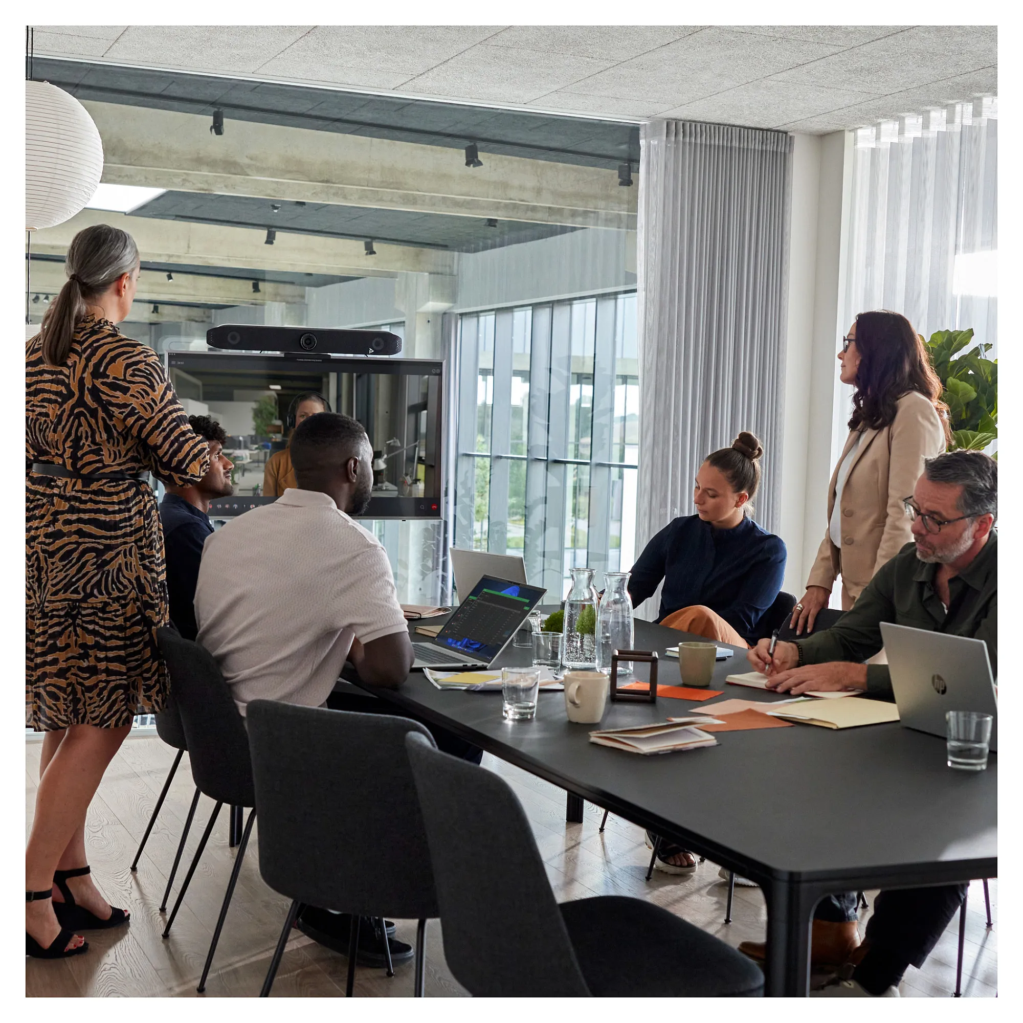 HP Poly Studio X52 All in One Videoleiste Kein Funkmodul oder Netzkabel GSA TAA PC-Zubehoer