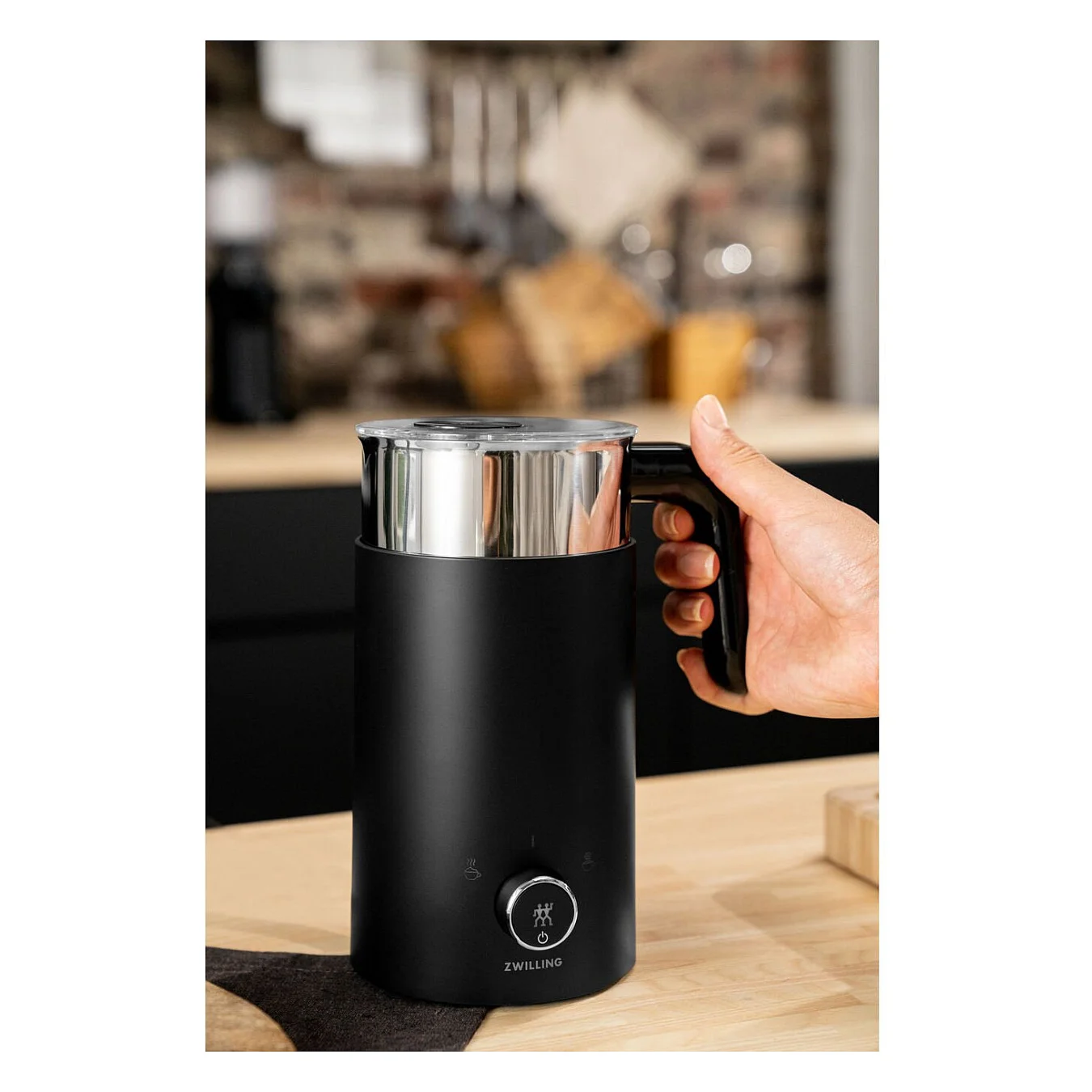 ZWILLING Milchschaeumer 400 ml schwarz ENFINIGY Zubehoer Kaffeemaschinen