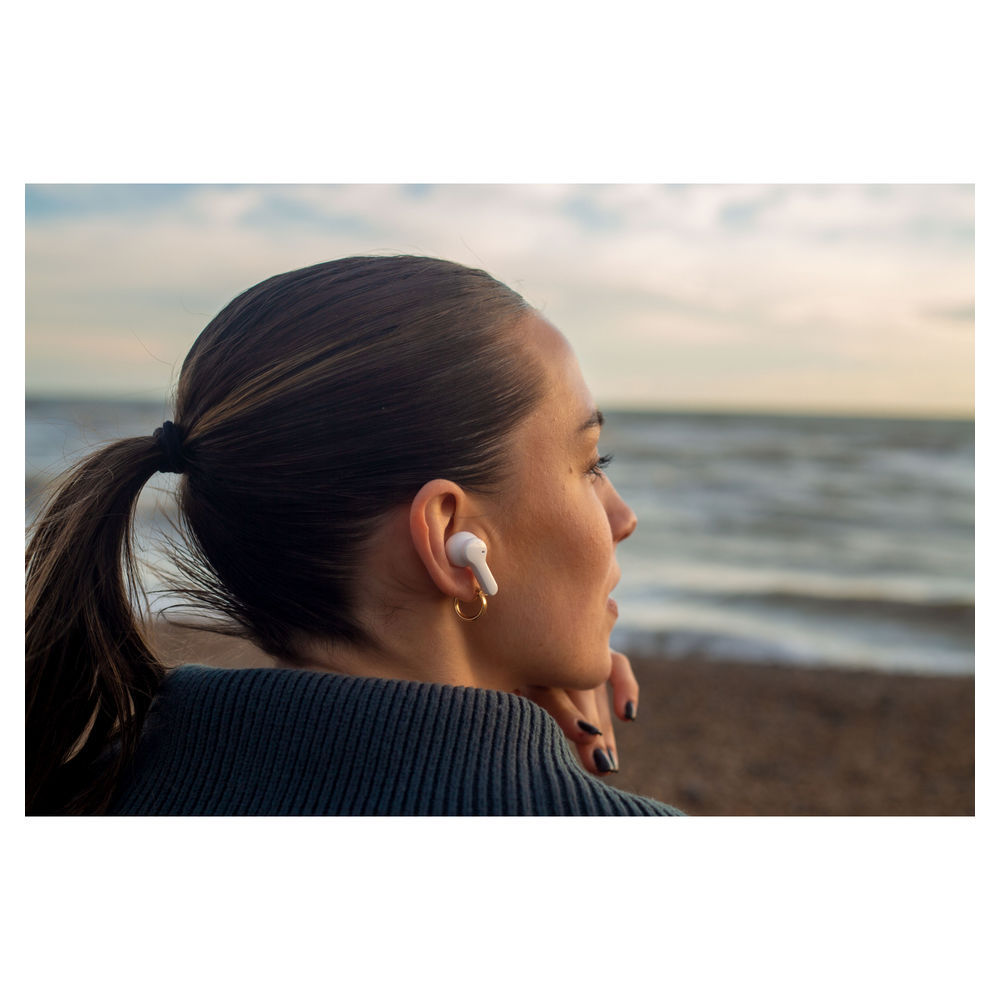 Boompods True Wireless In Ear Kopfhoerer Bassline Compact weiss