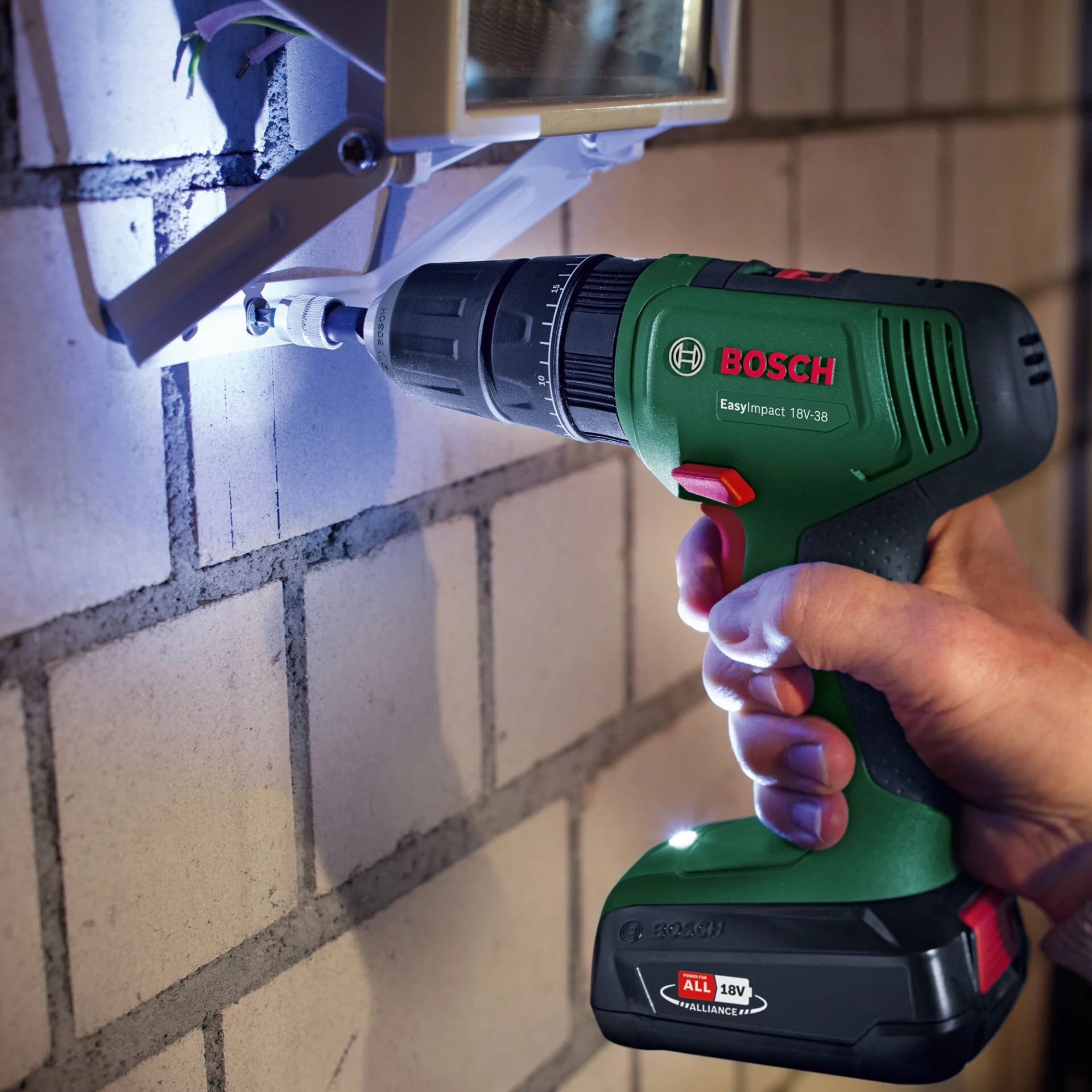 Bosch EasyImpact 18V 38 Akku Bohrmaschine Bohrer & Schrauber
