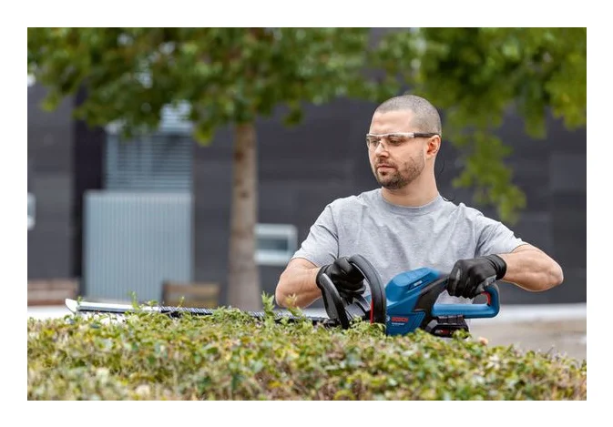 Bosch GHE 18V 50 solo Akku Heckenschere Gartenmaschinen