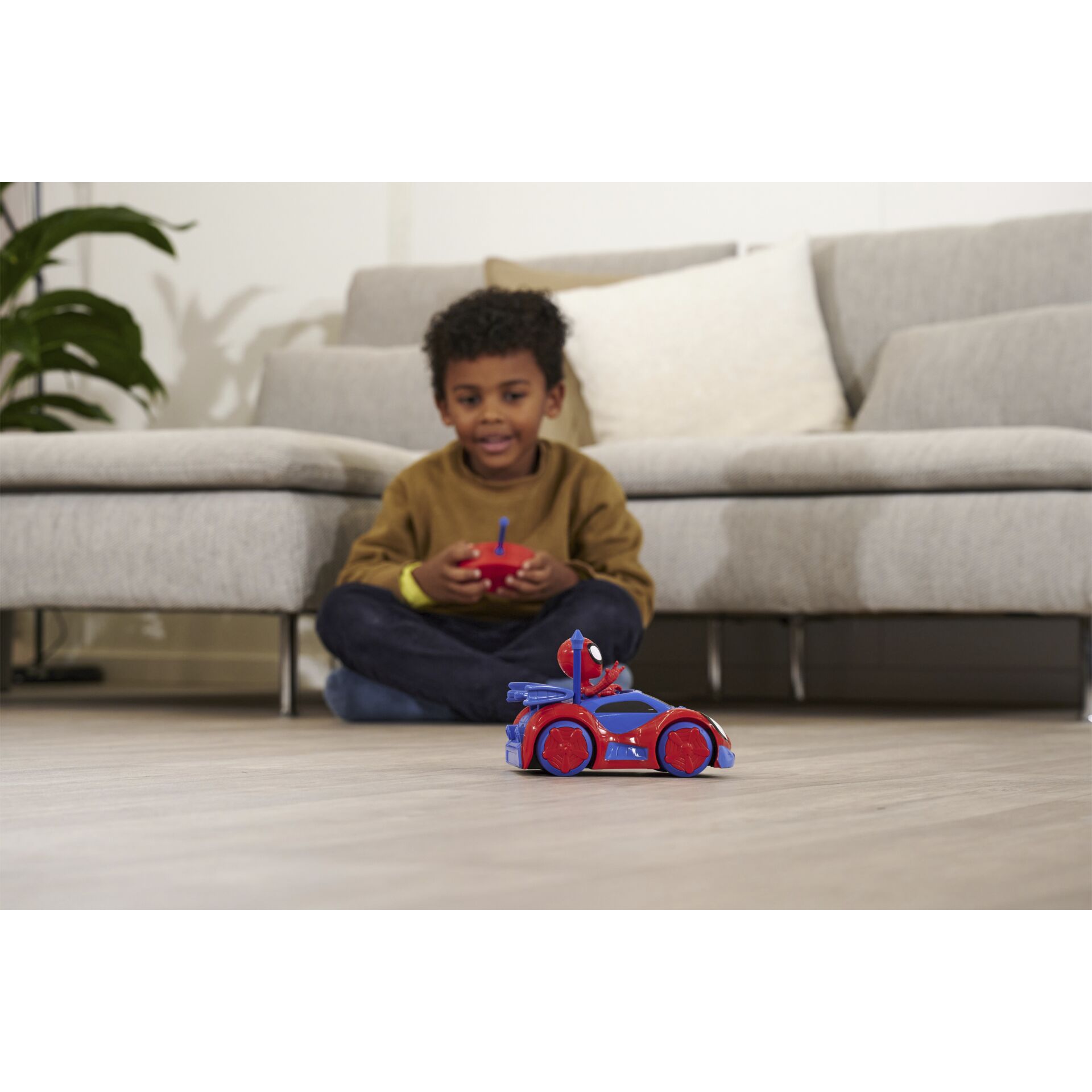 Jada RC Spidey Web Crawler 27 MHz 1 24 203223000 Elektronikspielzeug