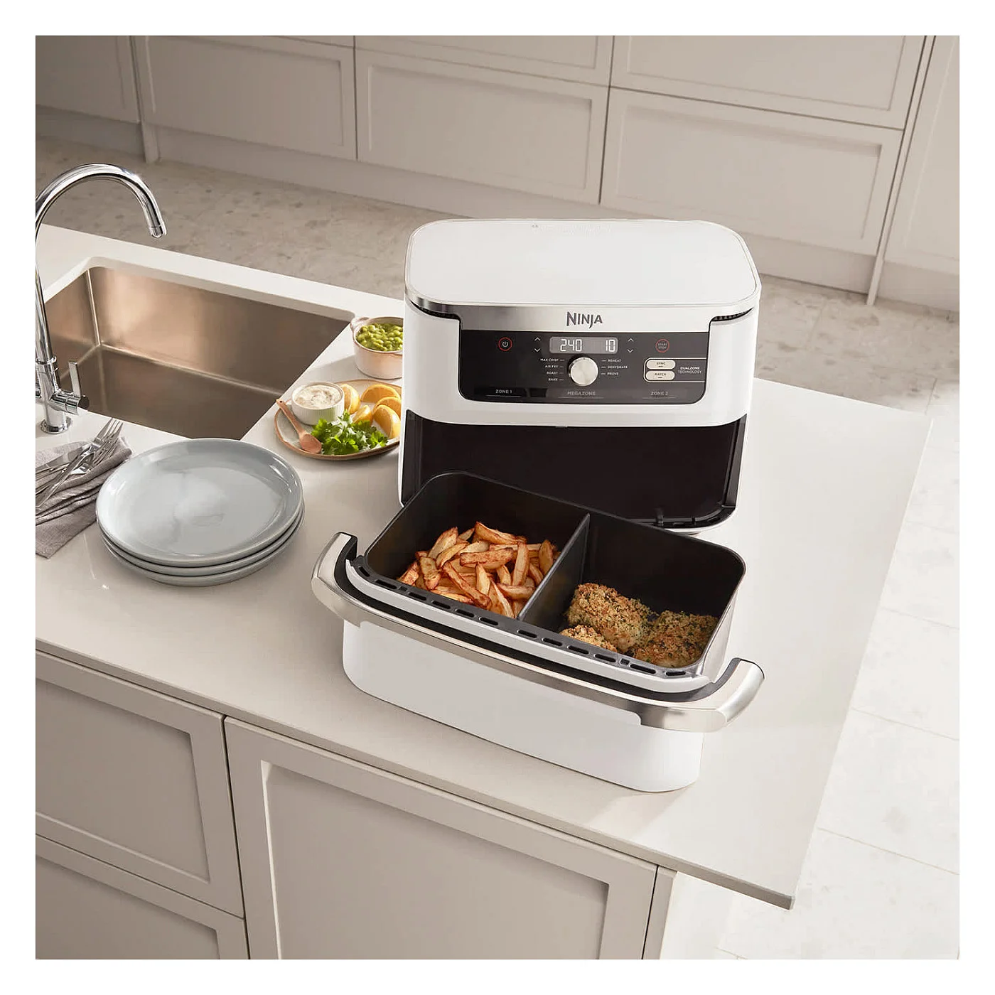 Ninja Dual Zone 7  in 1 Heiluftfritteuse  wei  AF500EUWH Kuechenkleingeraete