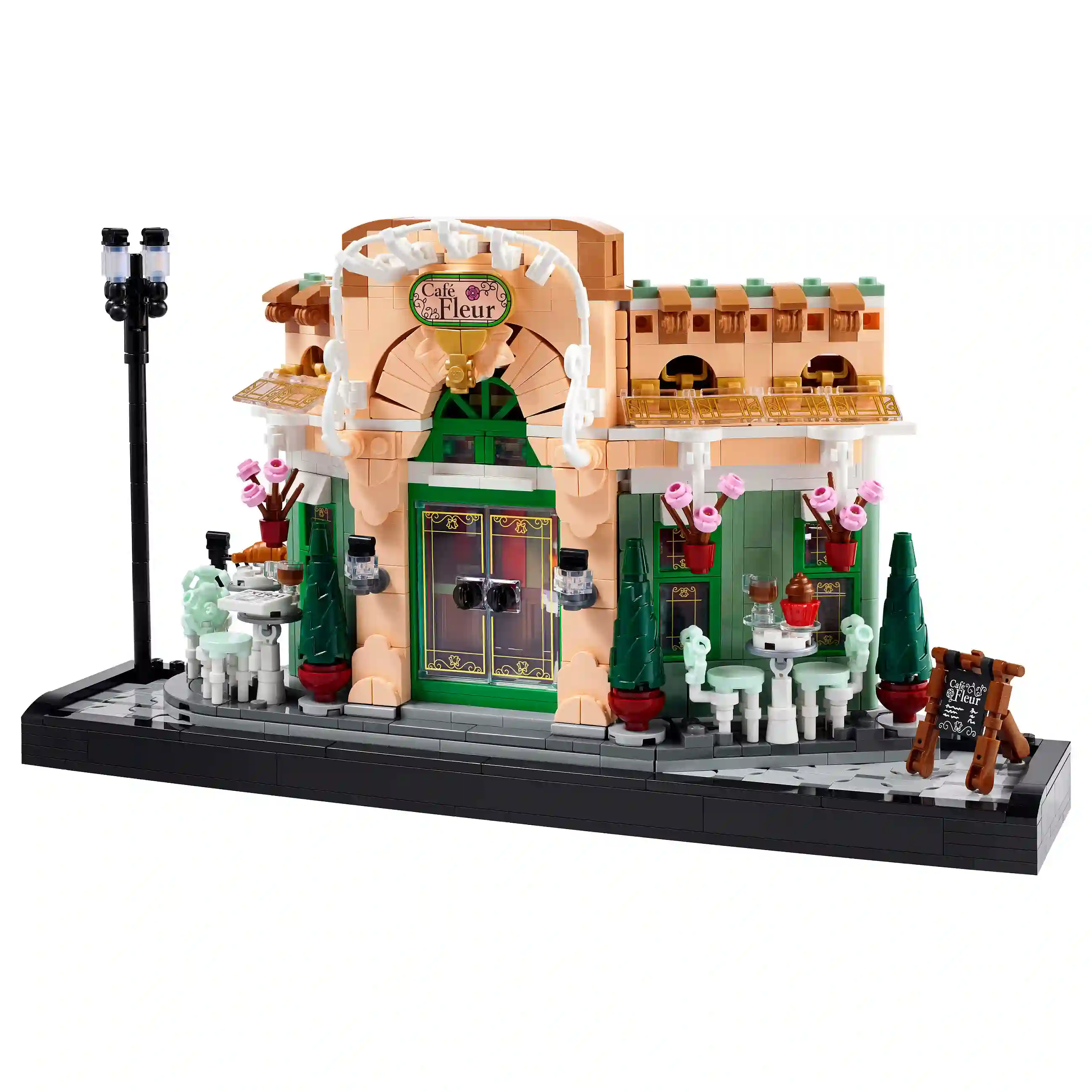 LEGO Icons Franzoesisches Caf  10362 Spielwaren