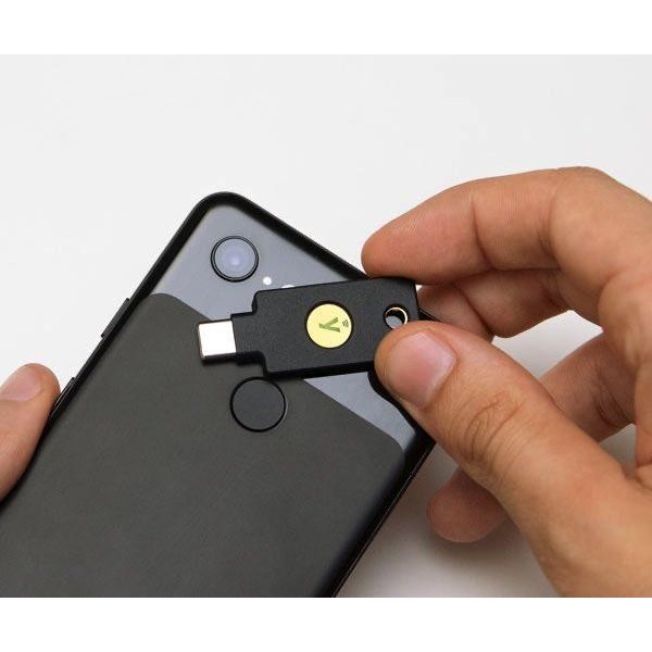 YUBICO Security Key C NFC   U2F und FIDO2 PC-Zubehoer