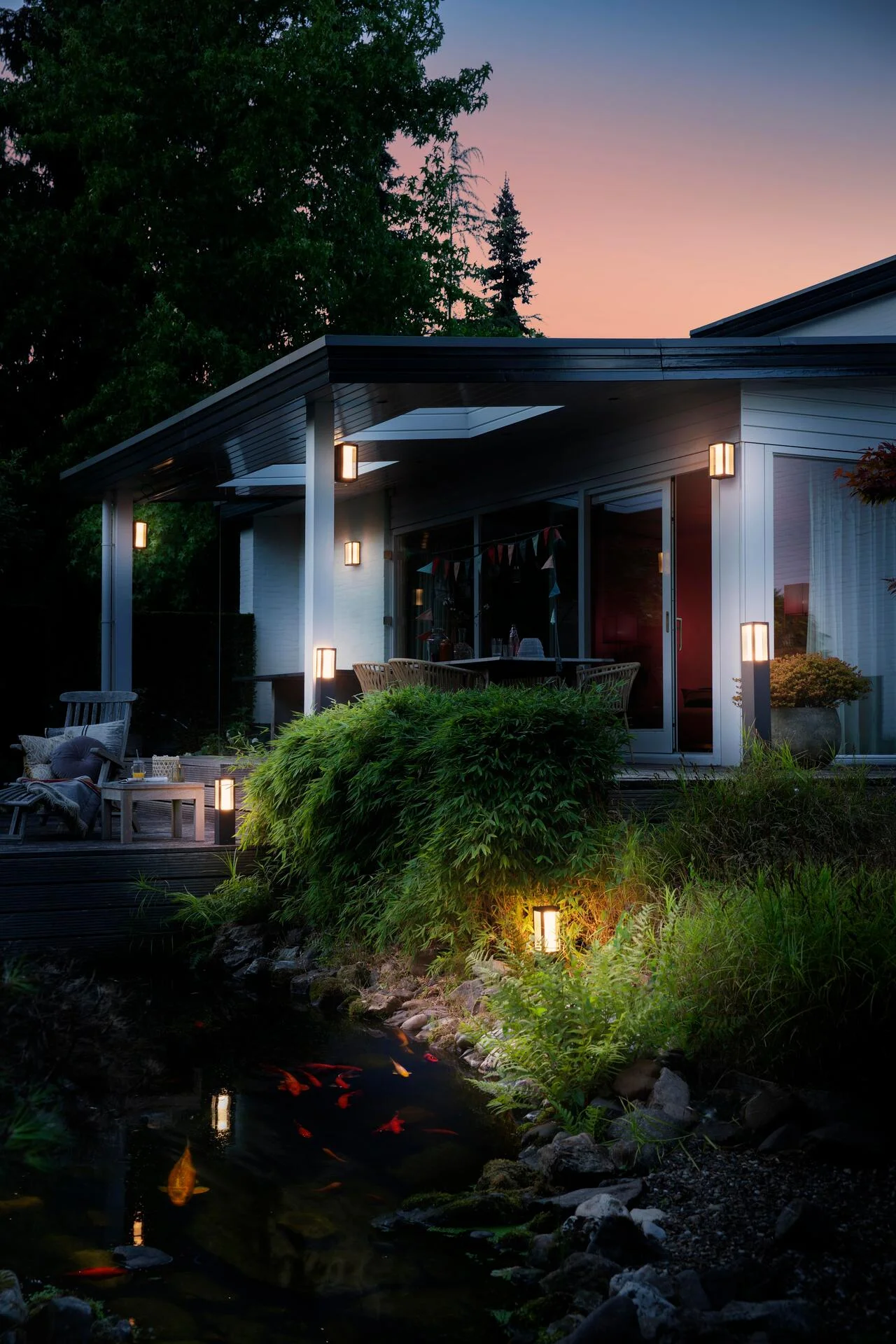 Philips Hue White Col Amb Impress Wandl schmal schwarz Leuchtmittel & Lampen