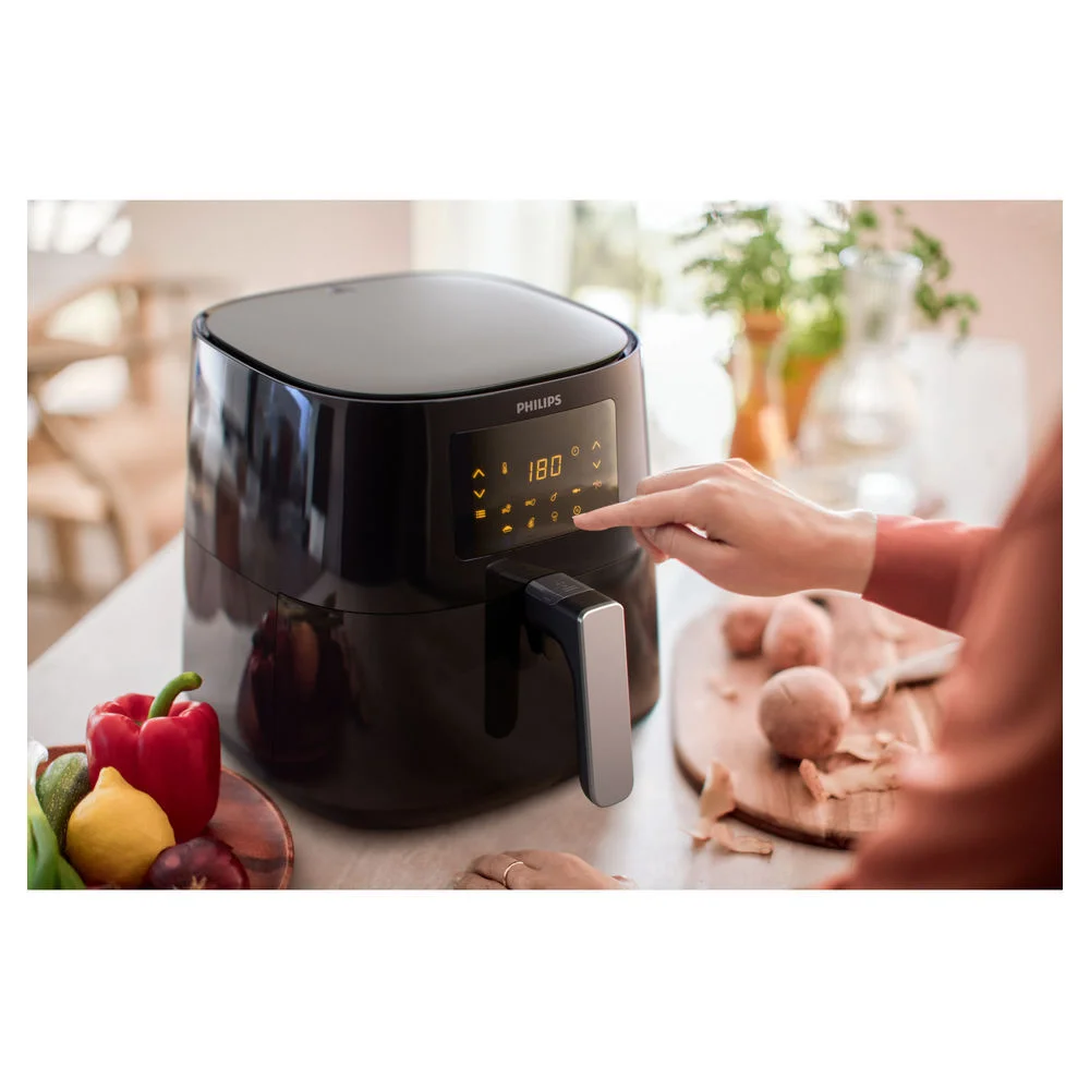 Philips Airfryer Essential XL HD9270 70  schwarz silber Kuechenkleingeraete