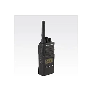 Motorola XT460 Funksprechgeraet 16 Kanaele 446 00625   446 19375 MHz Schwarz Video & Audio