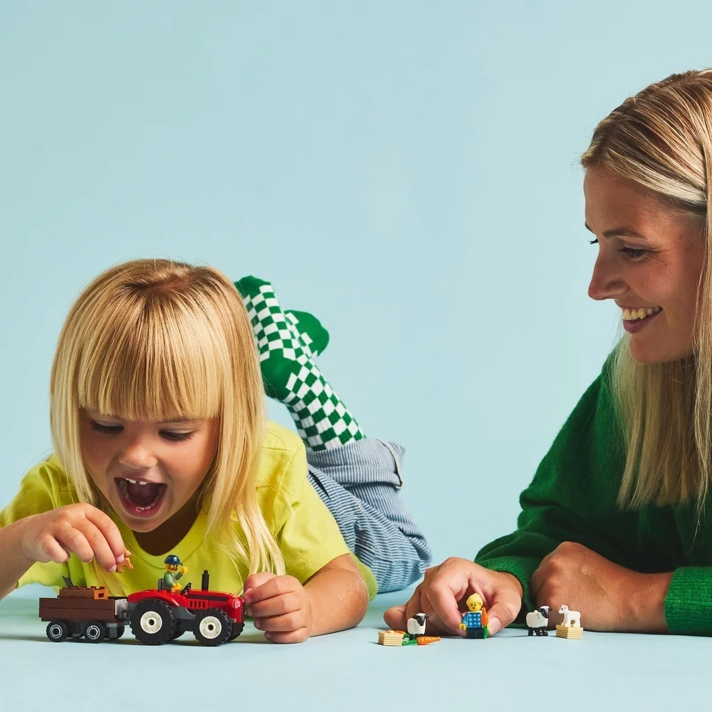 LEGO Bauspielzeug  Traktor mit Anhaenger City Spielwaren