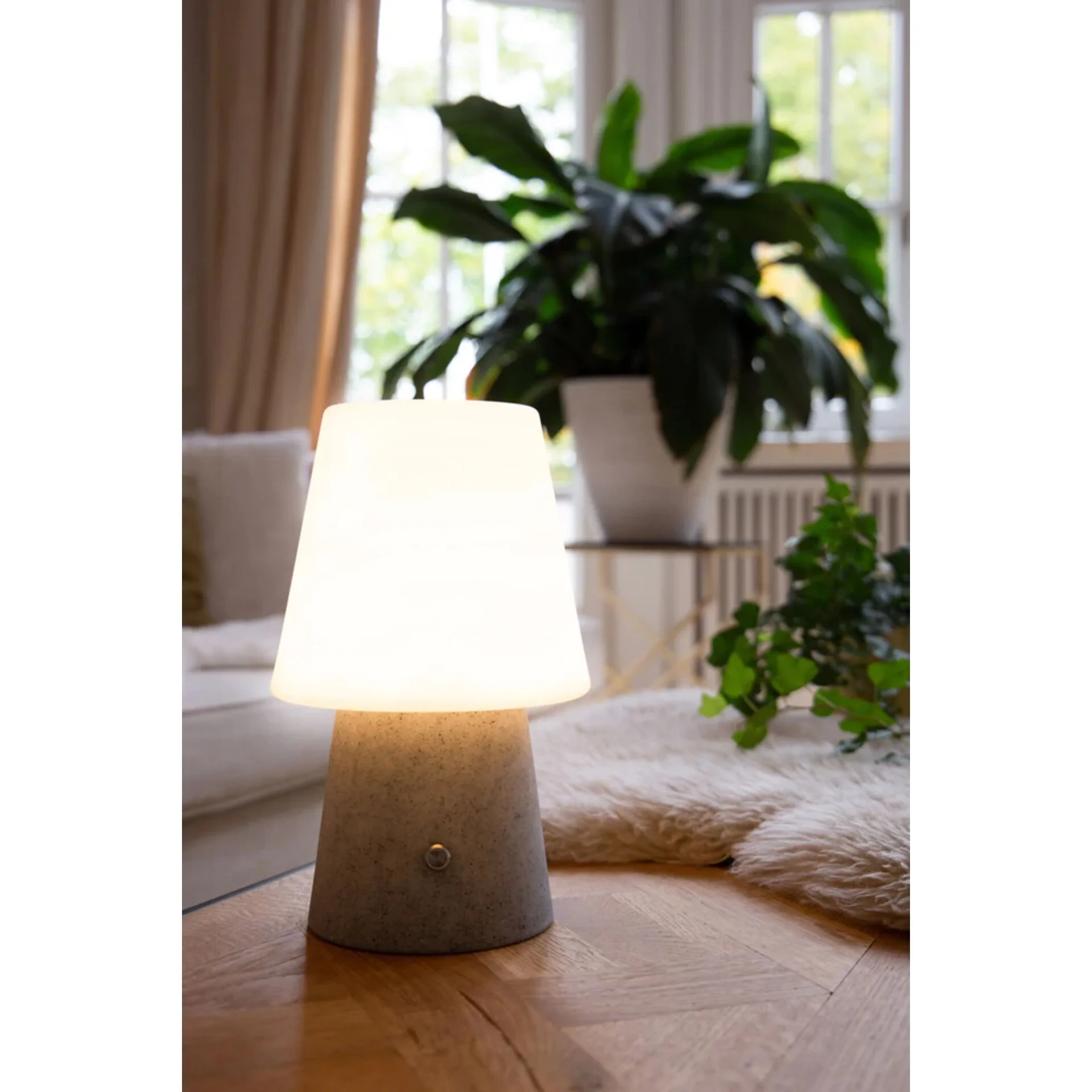 8seasons 8 seasons No  1 Stone 30 dimmbare RGB LED mit Akku Beleuchtung