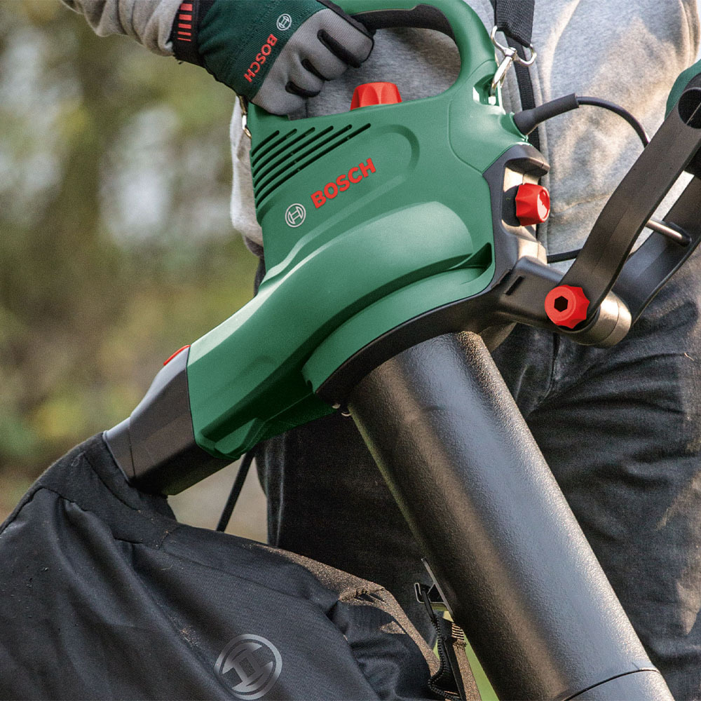 Bosch UniversalGardenTidy 2300 Laubsauger Gartenmaschinen