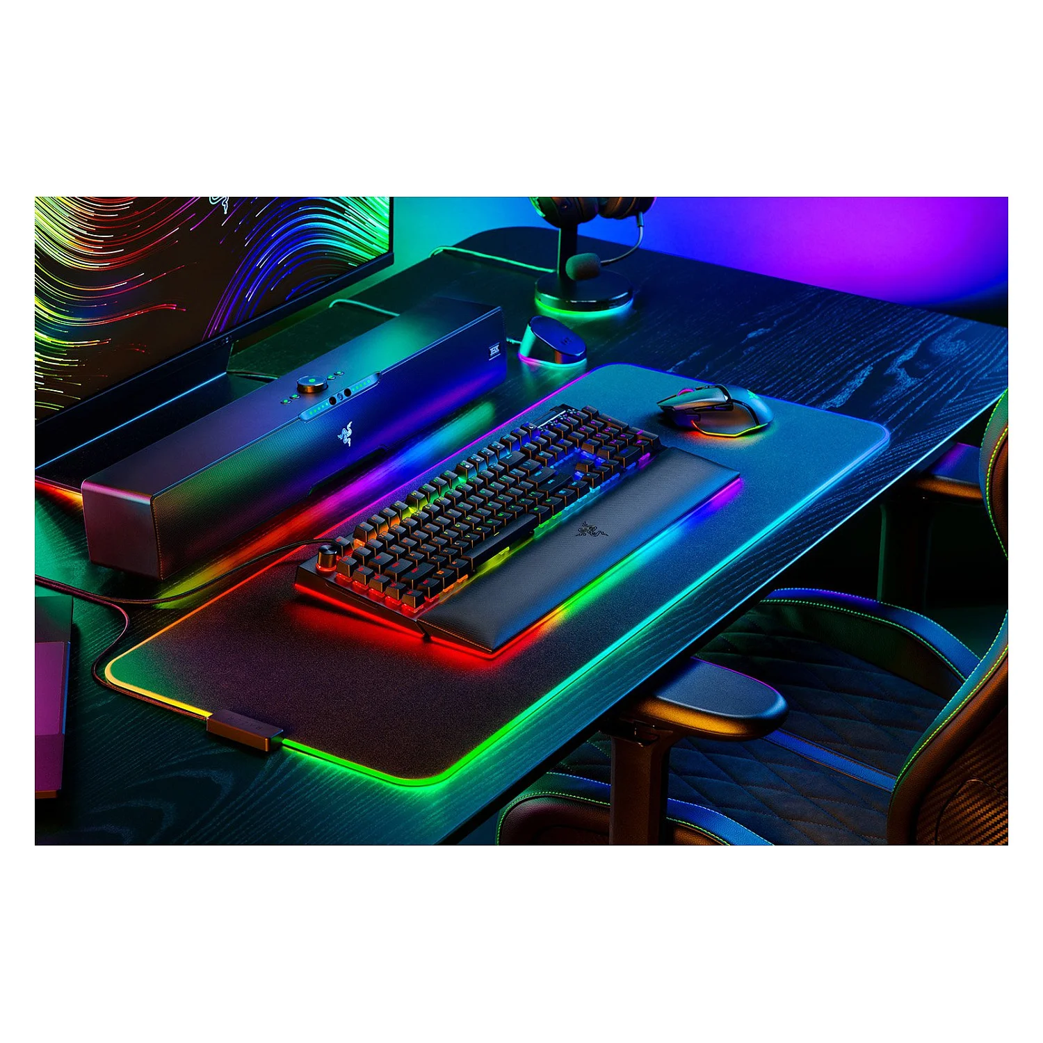 Razer BlackWidow V4 Pro  schwarz  DE Layout  Yellow  Tastaturen & Maeuse