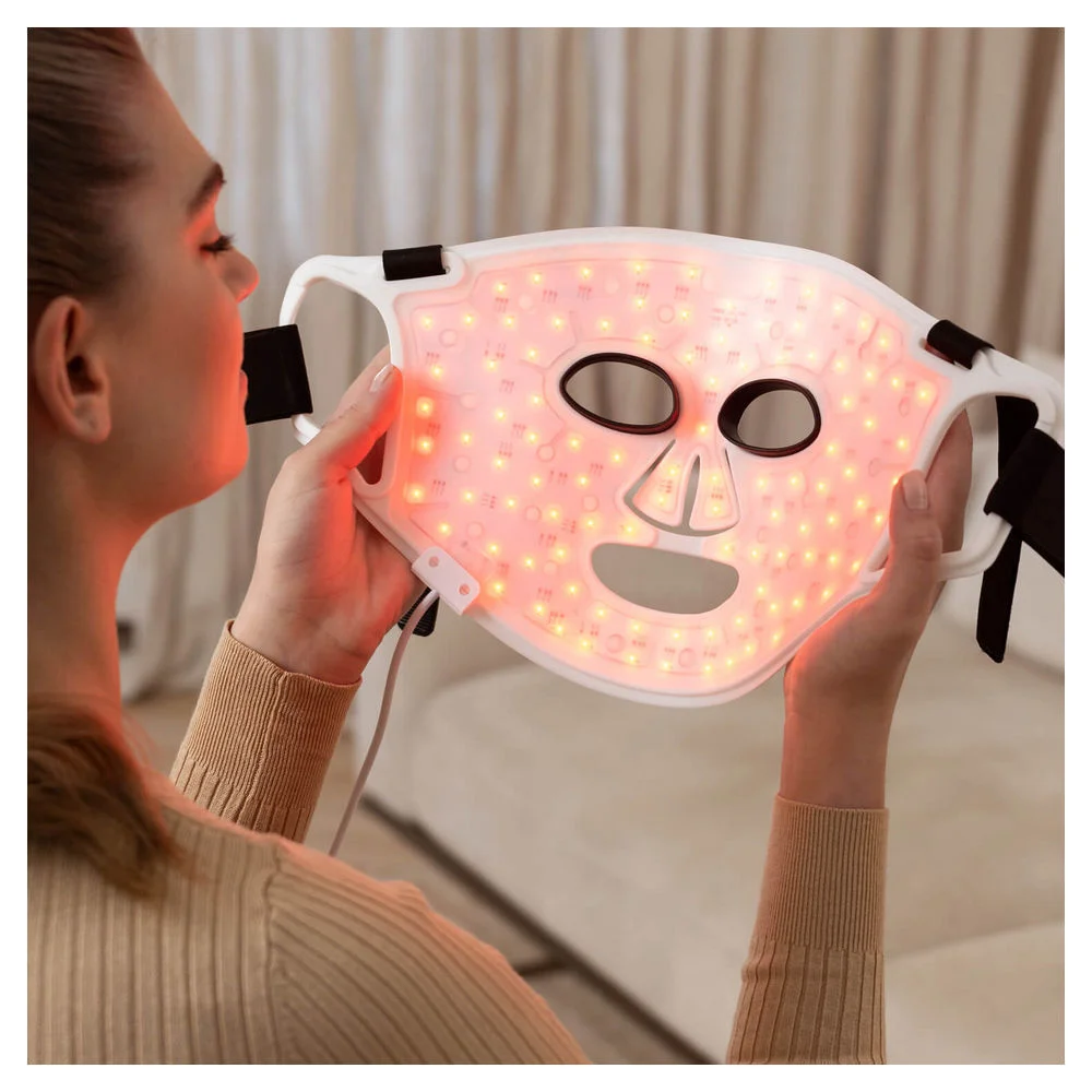SILK N LED Lichttherapiegeraet Gesichtsmaske Koerperpflege