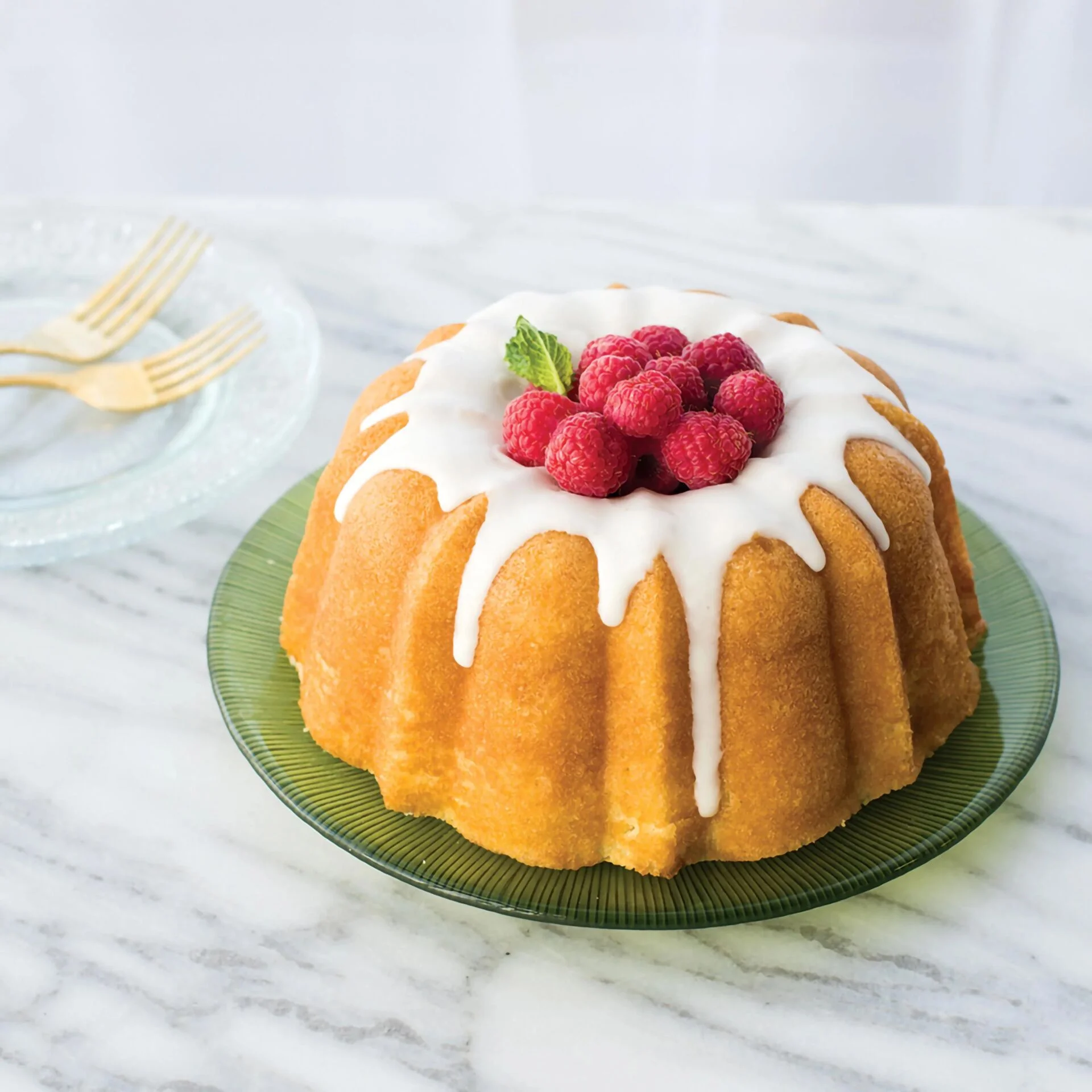 Nordic Ware  6 Cup Anniversary Bundt Pan Speisenzubereitung
