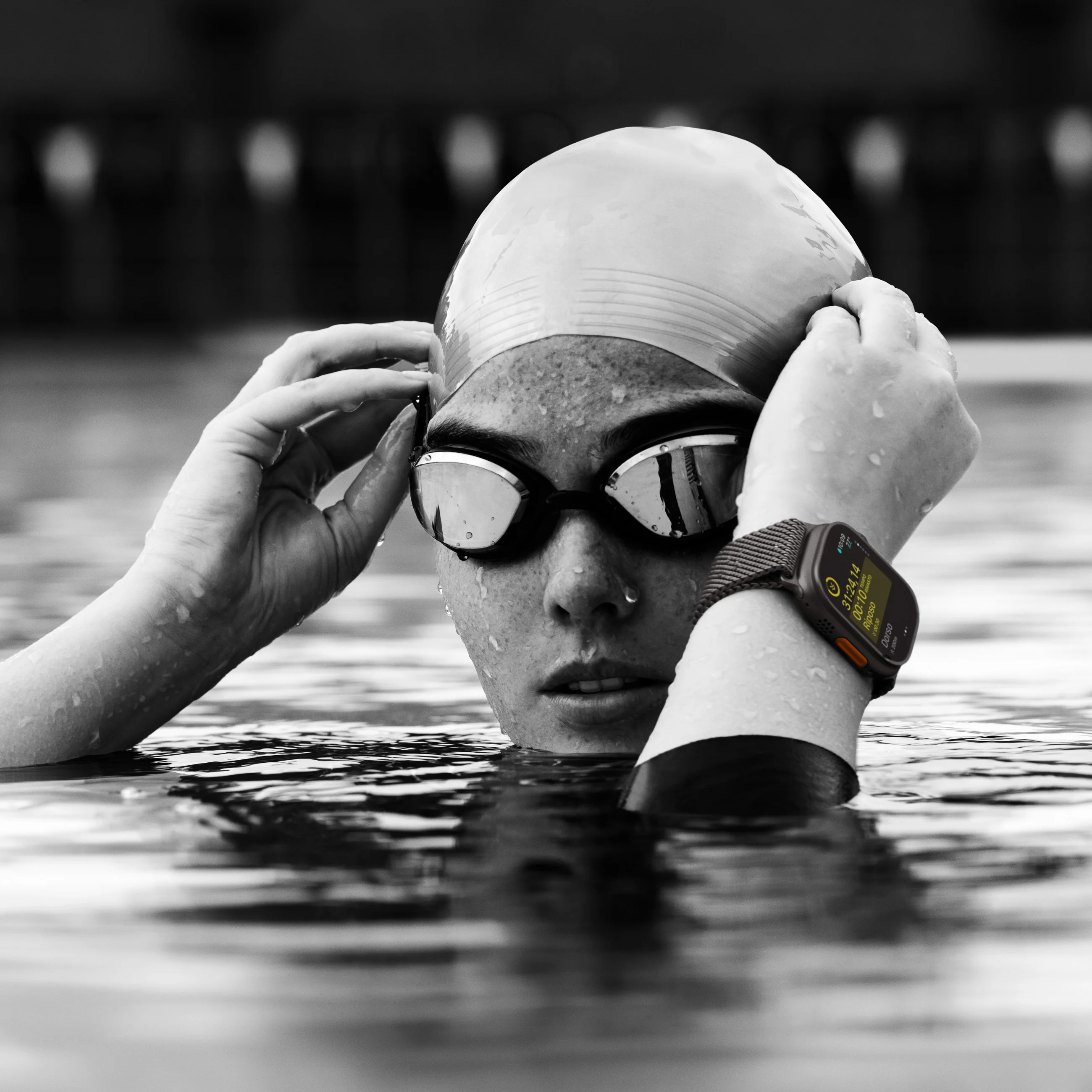 Apple watch ultra 2 gps   cellular 49mm black titanium case with black ocean band Smartwatches & Fitnesstracker