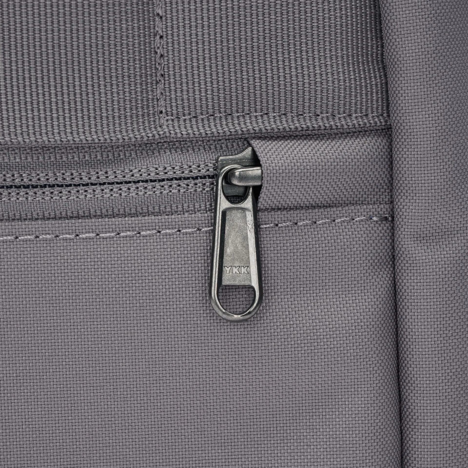 Pacsafe GO 25l Rucksack stone Taschen & Rucksaecke