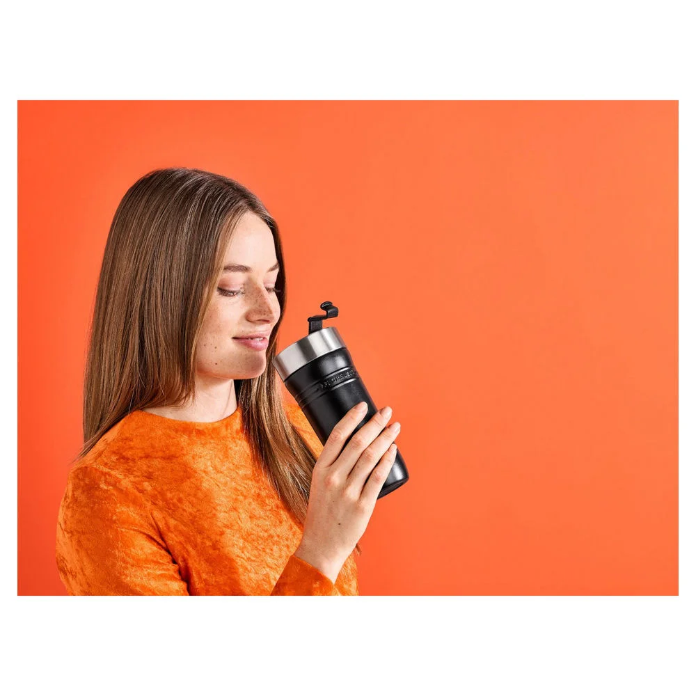 Le Creuset Thermobecher On The Go 350 ml  Schwarz Matt Besteck & Aufbewahrung