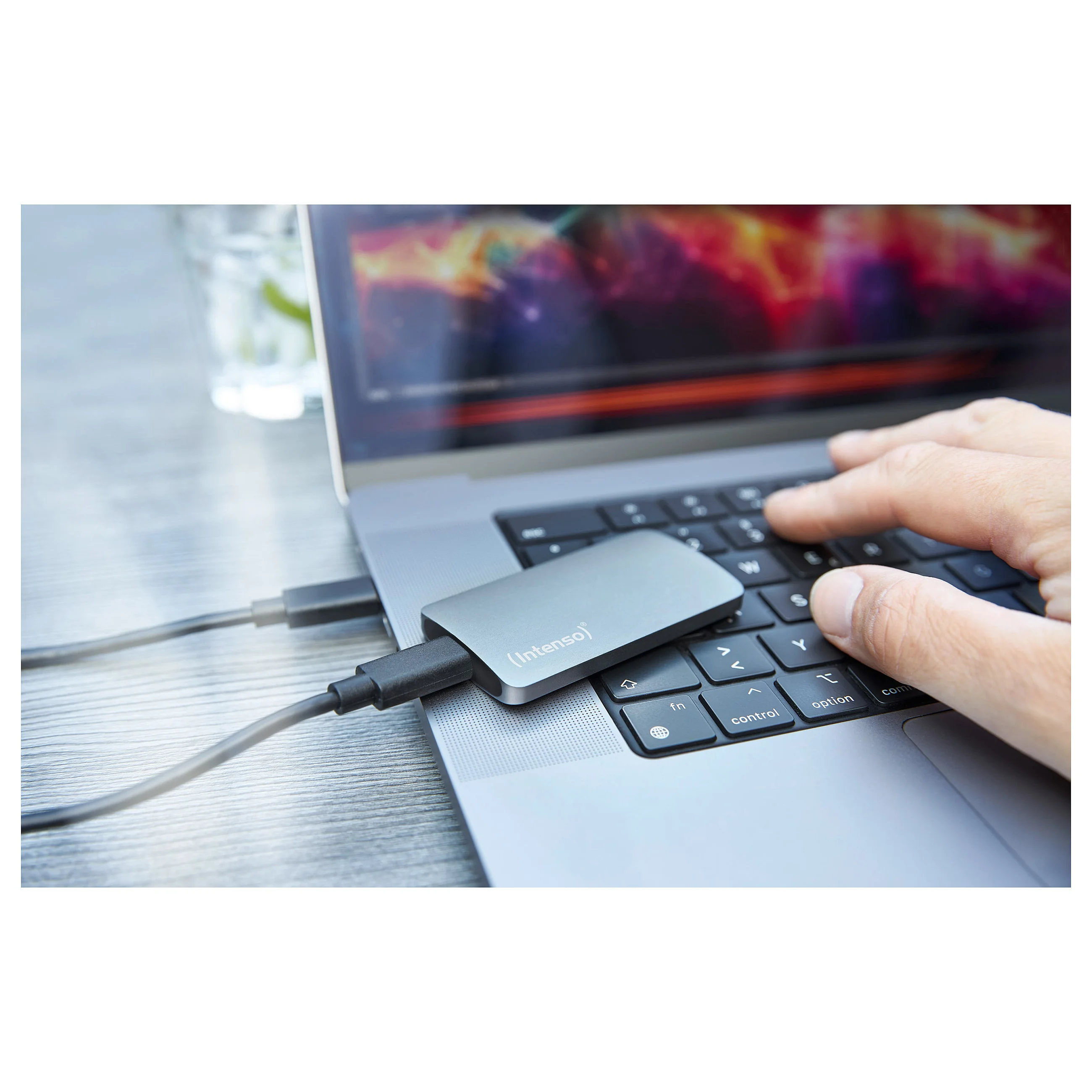 Intenso externe SSD TX800 500GB USB 3 2 USB C 2100MBs Alu anthra Speichermedien