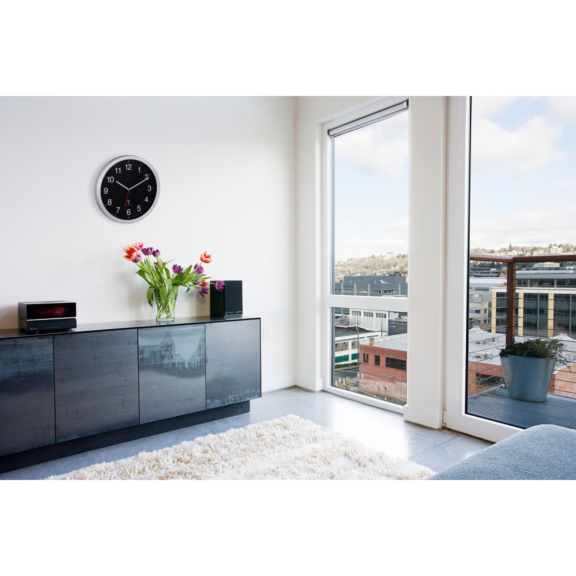 TFA 60 3545 01 Rahmen Alu geb  schw Ziffernblat Uhren