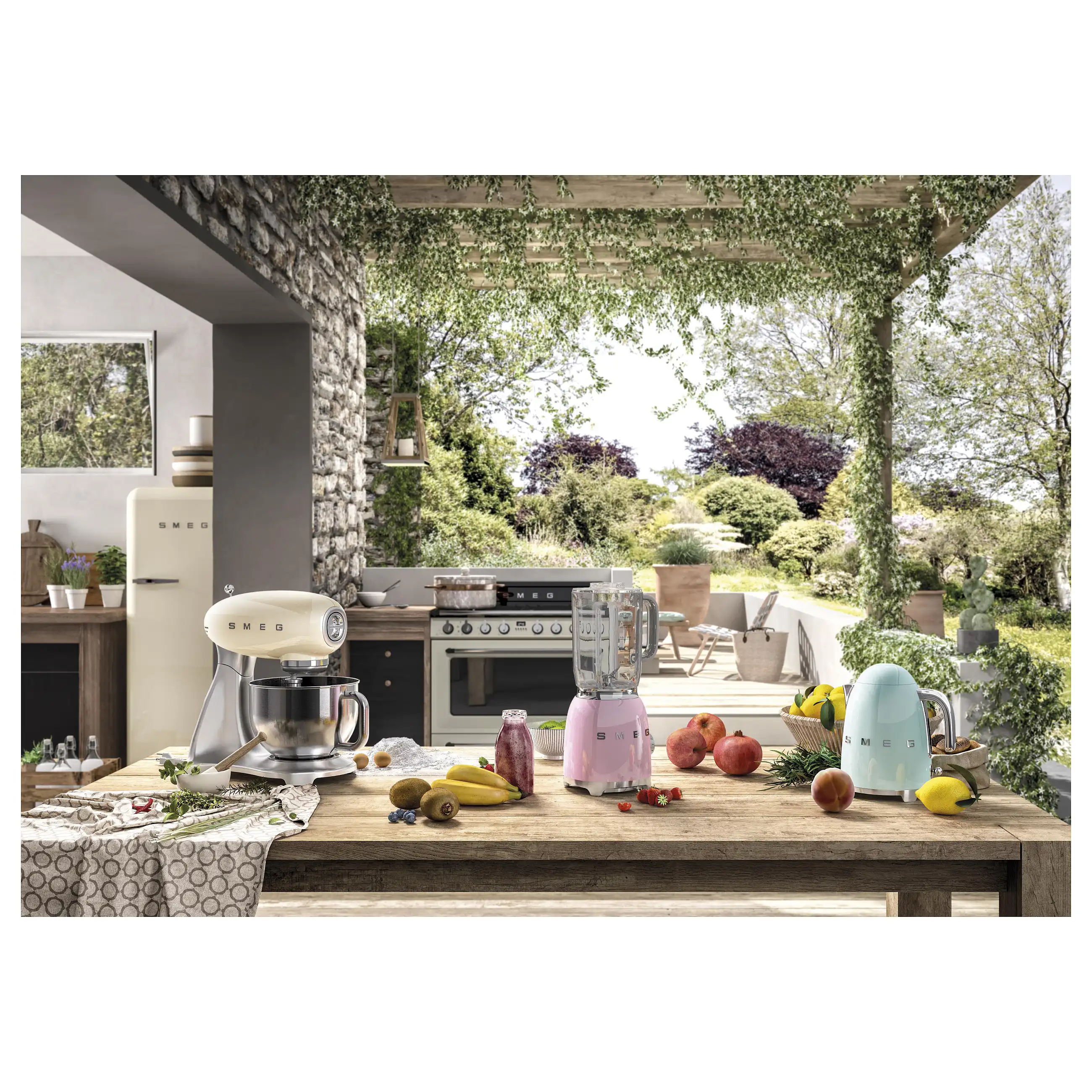 SMEG klf03pgeu elektrischer wasserkocher  pastellgruen Kuechenkleingeraete