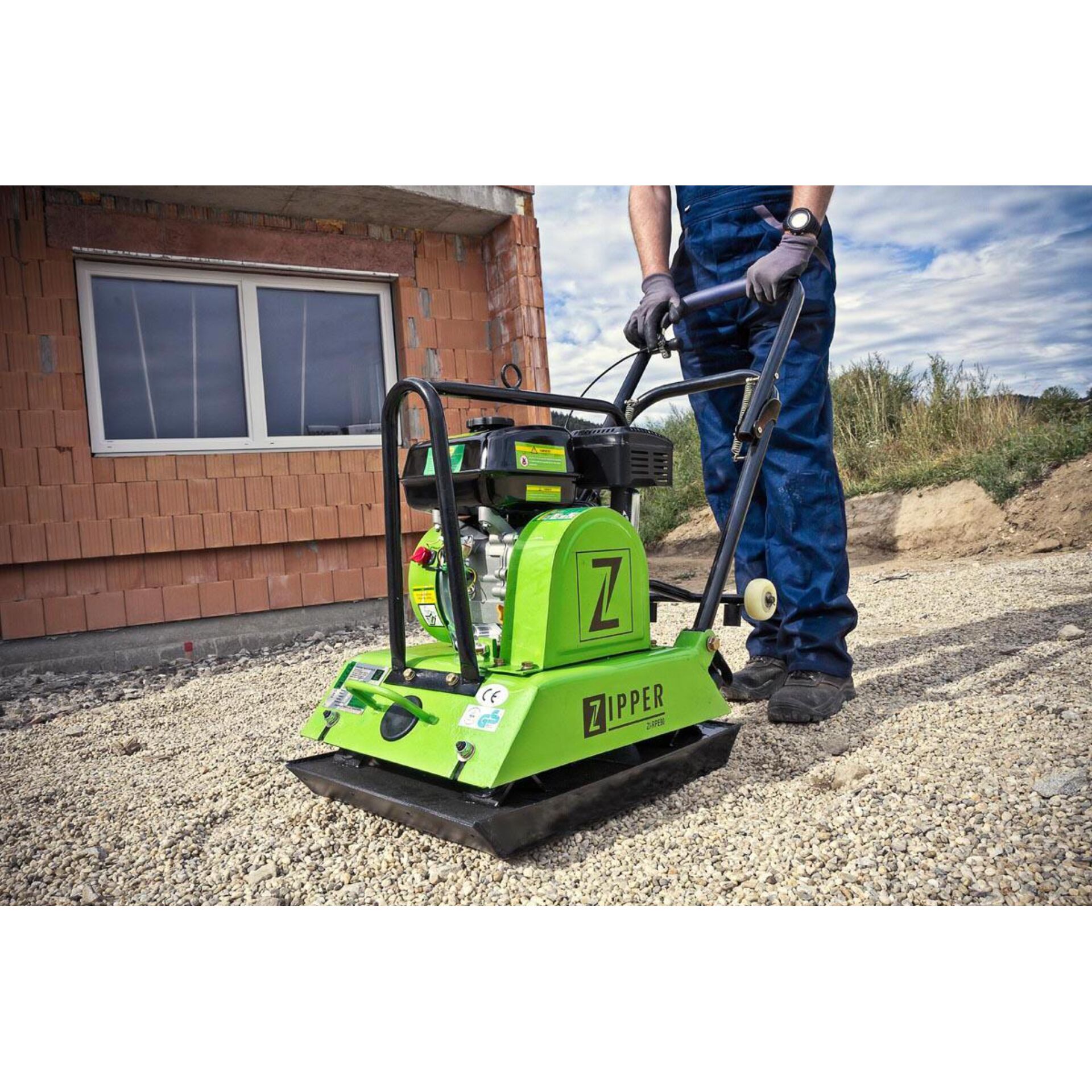 Zipper ZI RPE90 Ruettelplatte Bodenbearbeitung