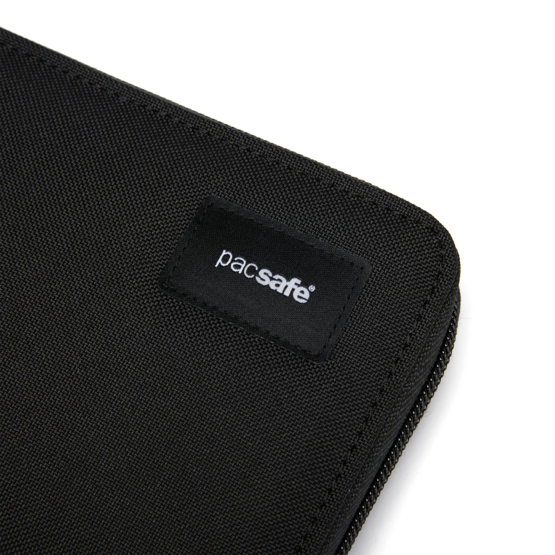 Pacsafe RFIDsafe Continental Wallet schwarz Taschen & Rucksaecke