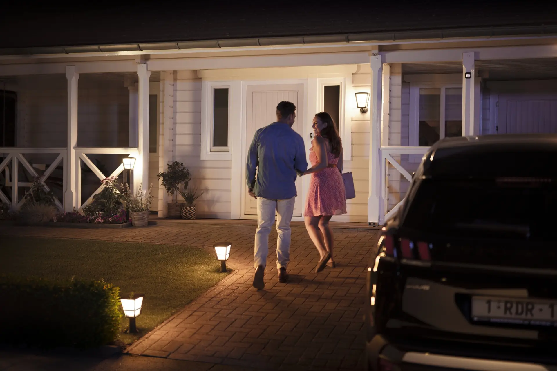 Philips Motion Sensor Outdoor schwarz Smart Home Zubehoer
