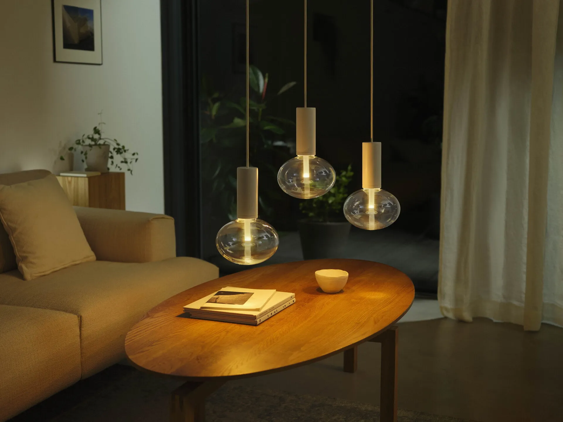 Philips Hue White and Color ambiance E27   Lightguide Lampe Ellipse   500 Leuchtmittel & Lampen