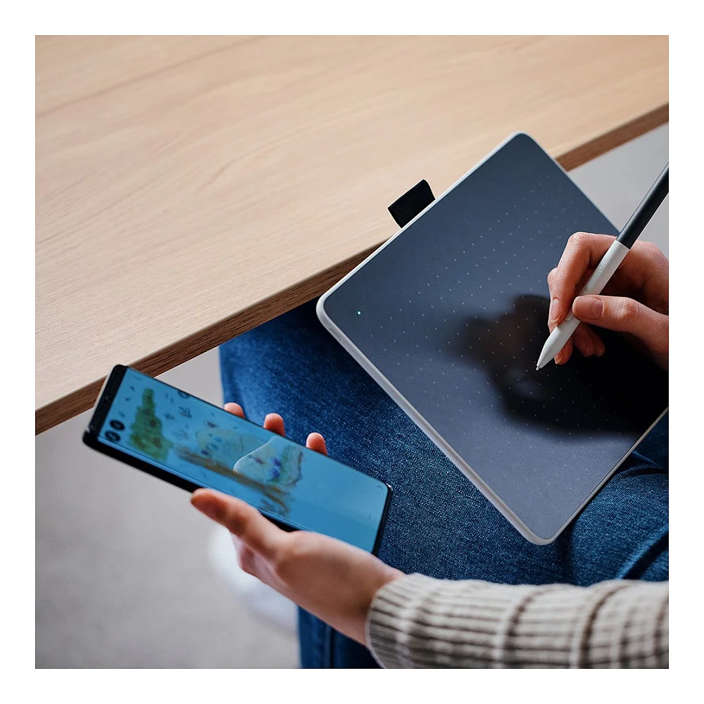Wacom ONE PEN TABLET SMALL   N Notebooks & E-Book Reader