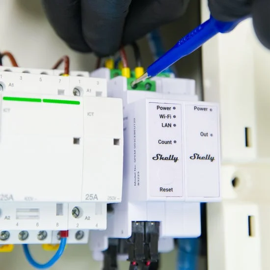 Shelly Relais ZollPro 3EM 3CT63Zoll WLAN LAN Stromzaehler Inkl  CT Messfunktion BT DIN Rail Smart Home