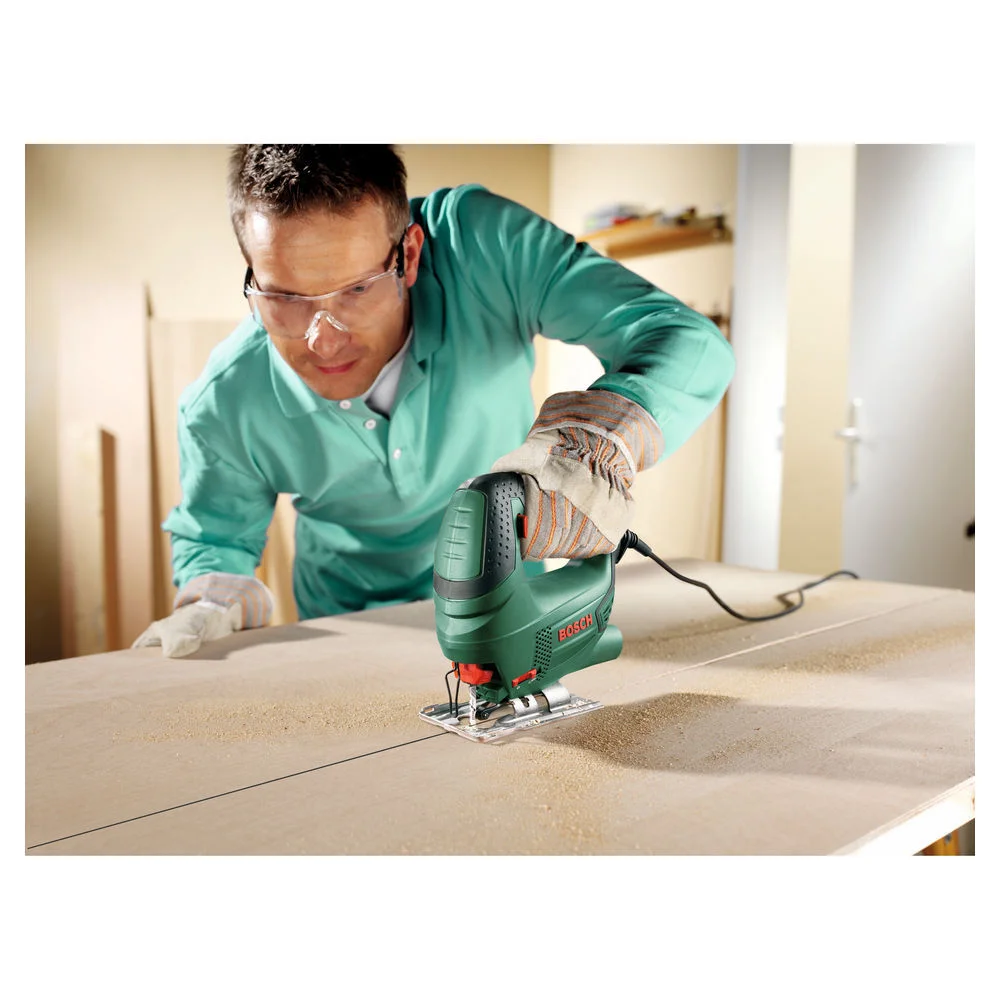 Bosch Stichsaege PST Easy Saegen