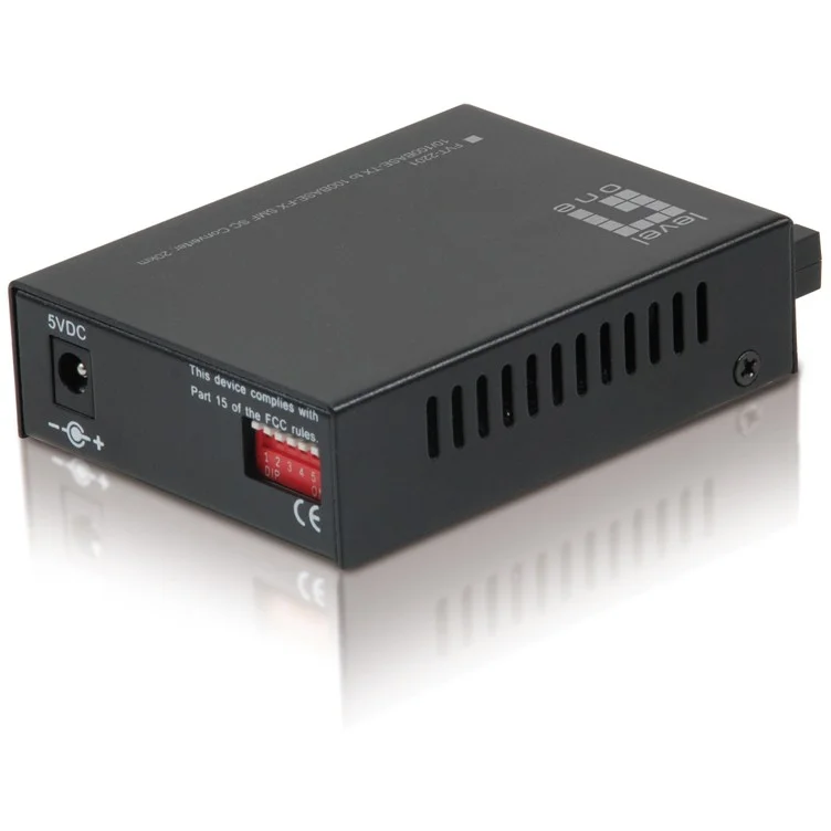 Level One Konverter FVT 2201 10 100TX 100FX SC SMF 20km Netzwerk