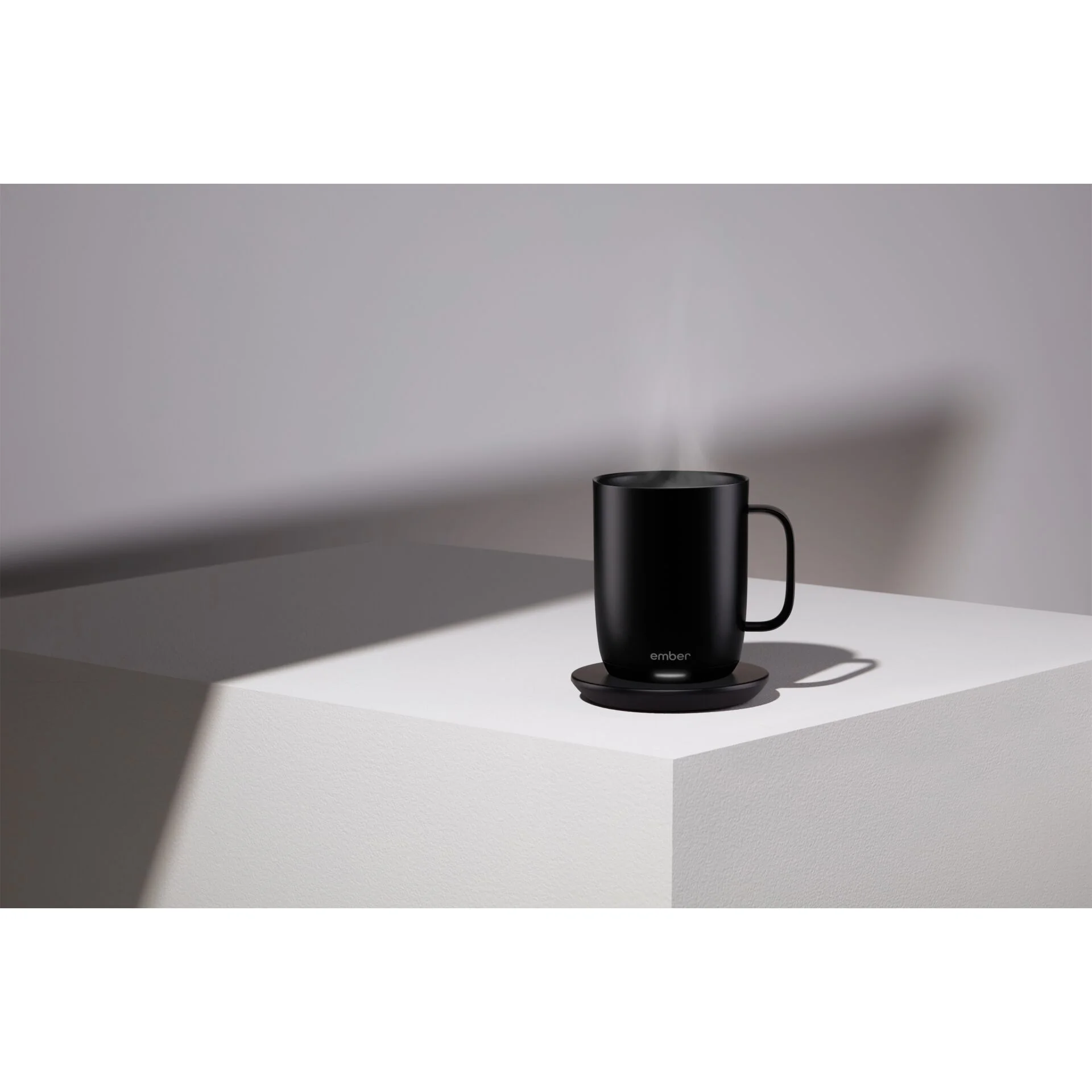 Ember Mug 14 oz Black Tee- & Thermoskannen