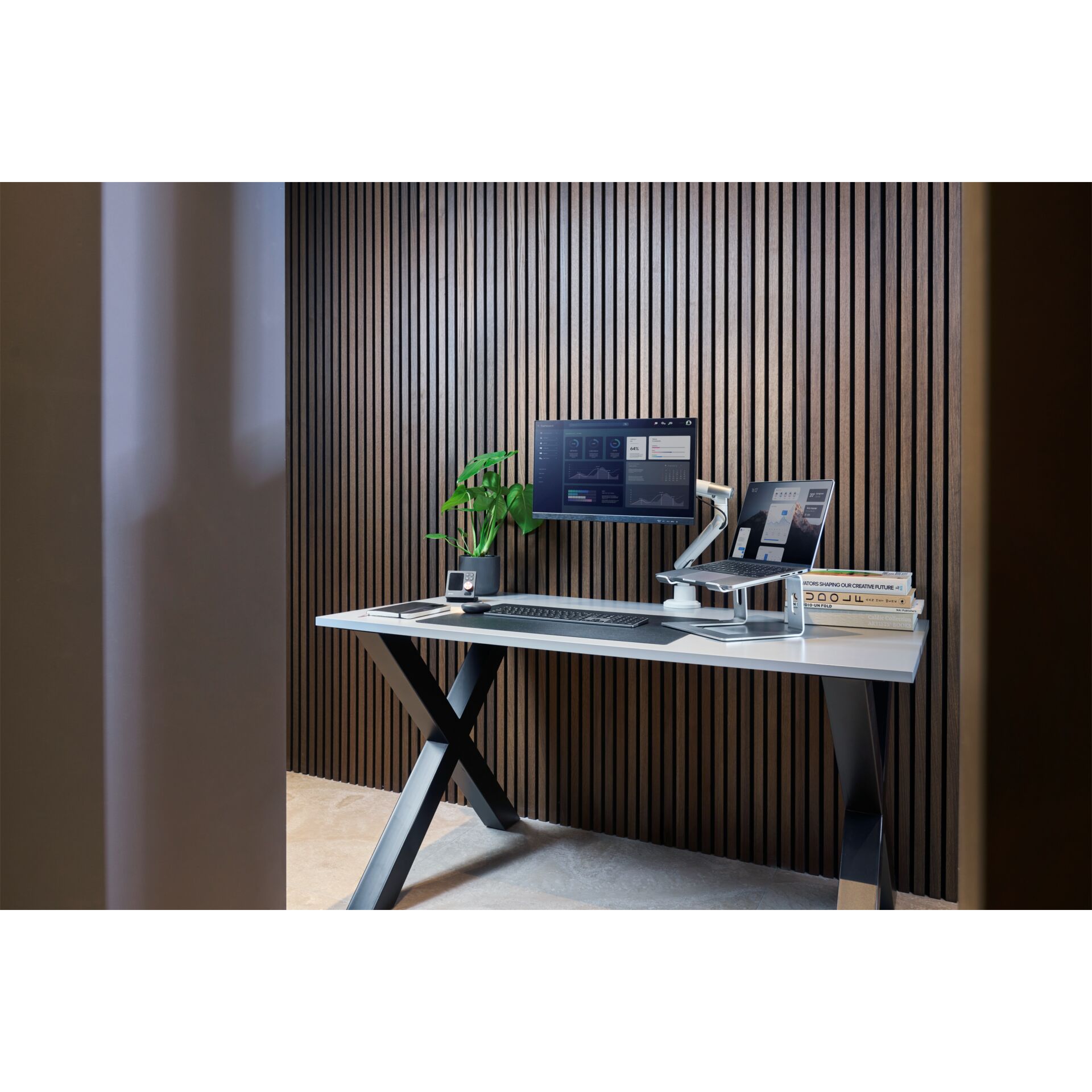 OneforAll One for All Office Laptopstaender Aluminium DM 0060 Notebook & Tablet Zubehoer