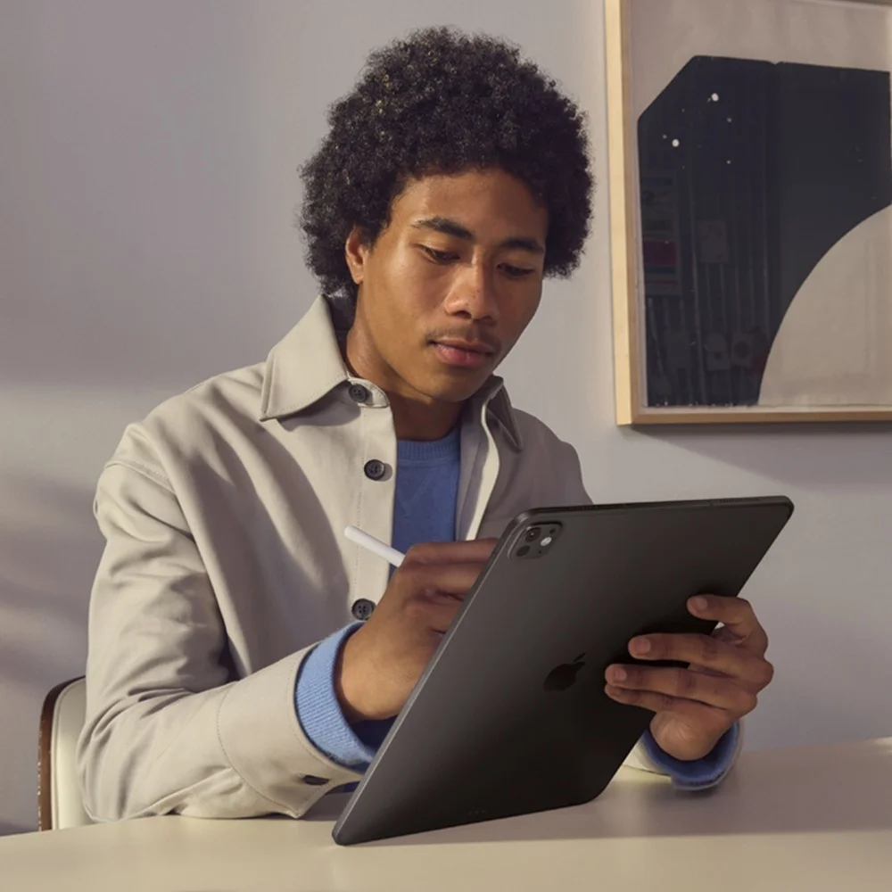 Apple iPad Pro 11ZollZoll  M5   Space Schwarz  1TB SSD  Standardglas  MDWP4TY A Notebooks & E-Book Reader