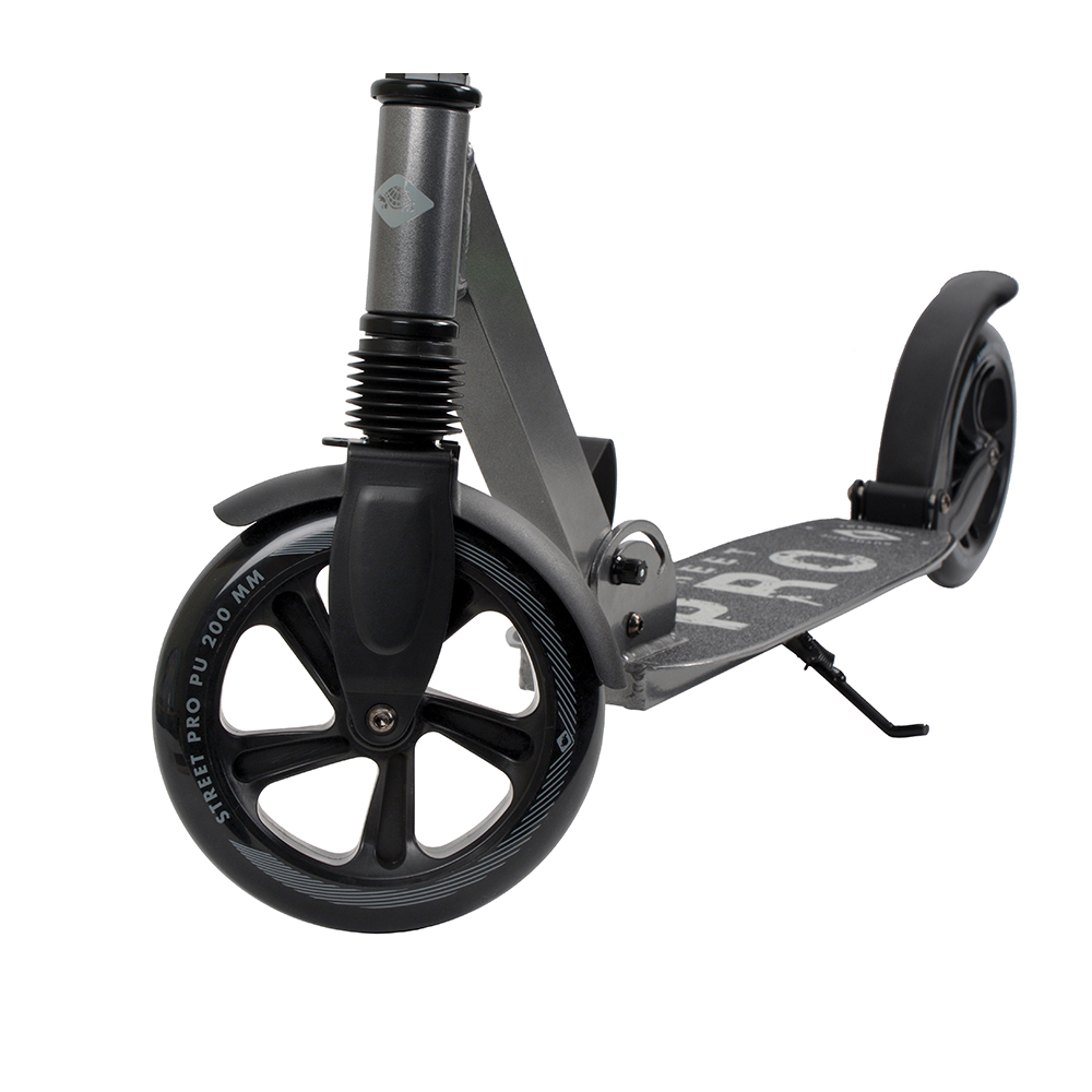 Schildkroet City Scooter Street Pro 200mm Roller & Skateboards