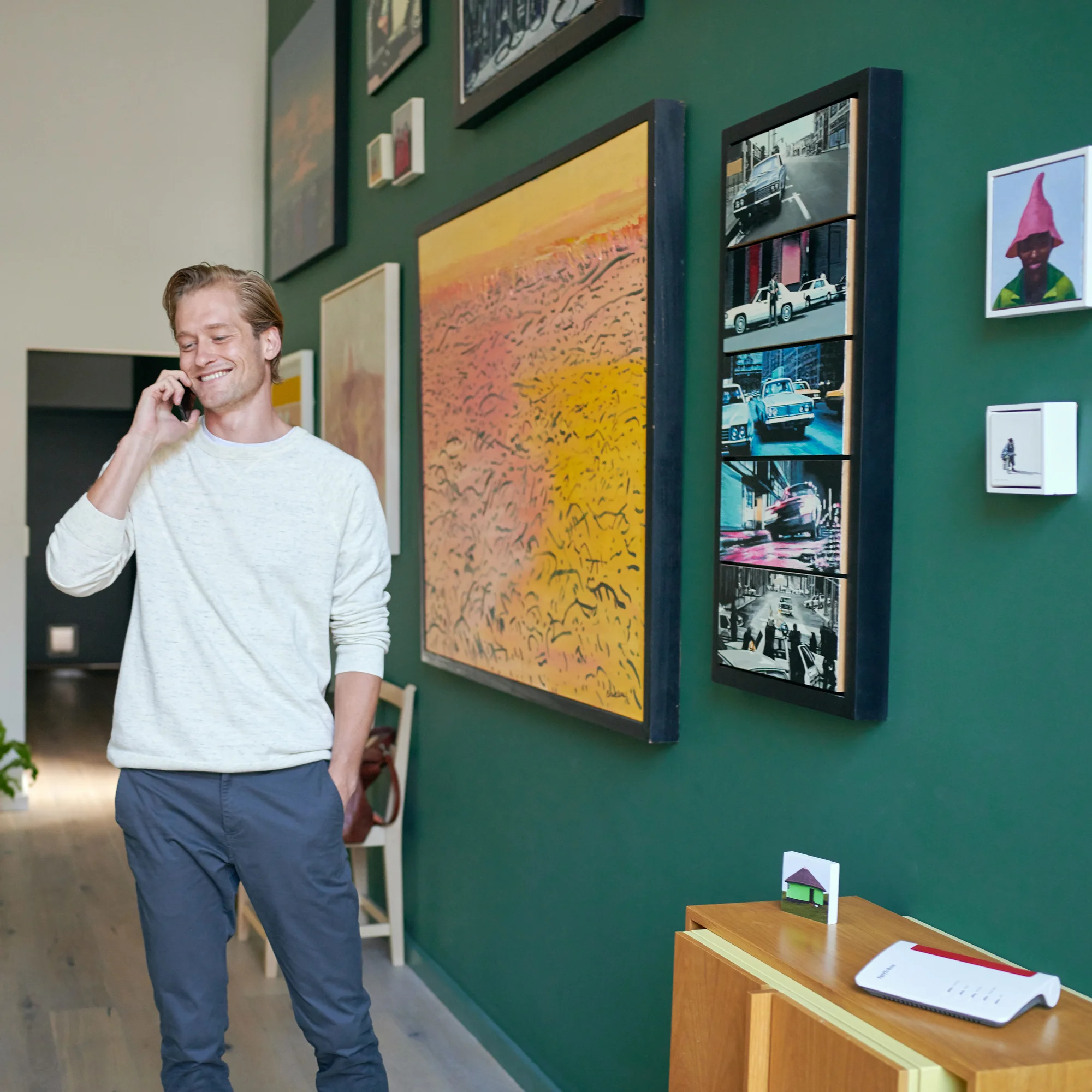 Box FRITZ  7530 WLAN Router Gigabit Ethernet Dual Band  2 4 GHz 5 GHz  Schwarz  Rot  Weiss Router Netzwerk