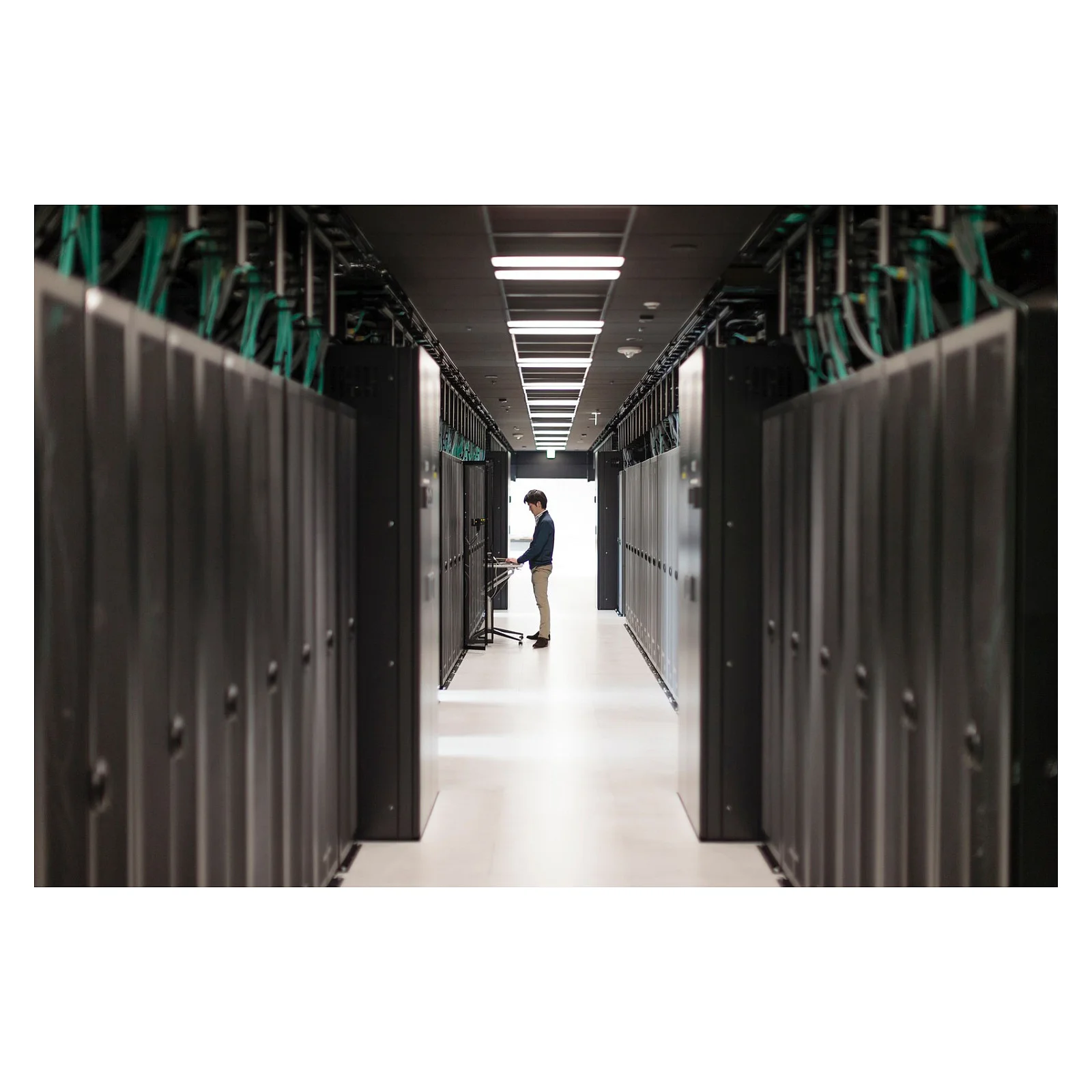 HP Enterprise ARUBA 6200M 48G 4SFP  STOCK Netzwerk